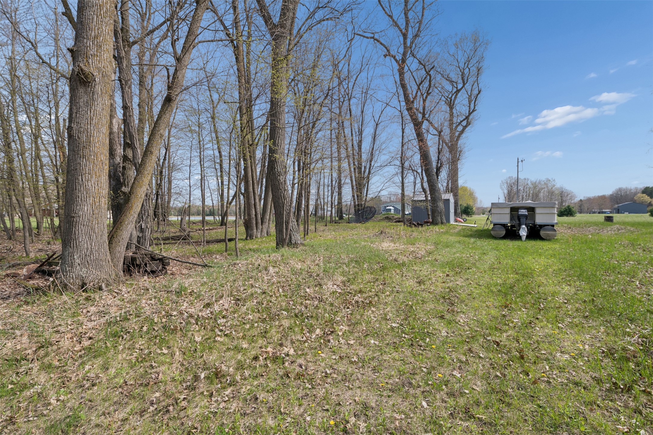 316 Wennenberg Shore Drive Property Photo 24