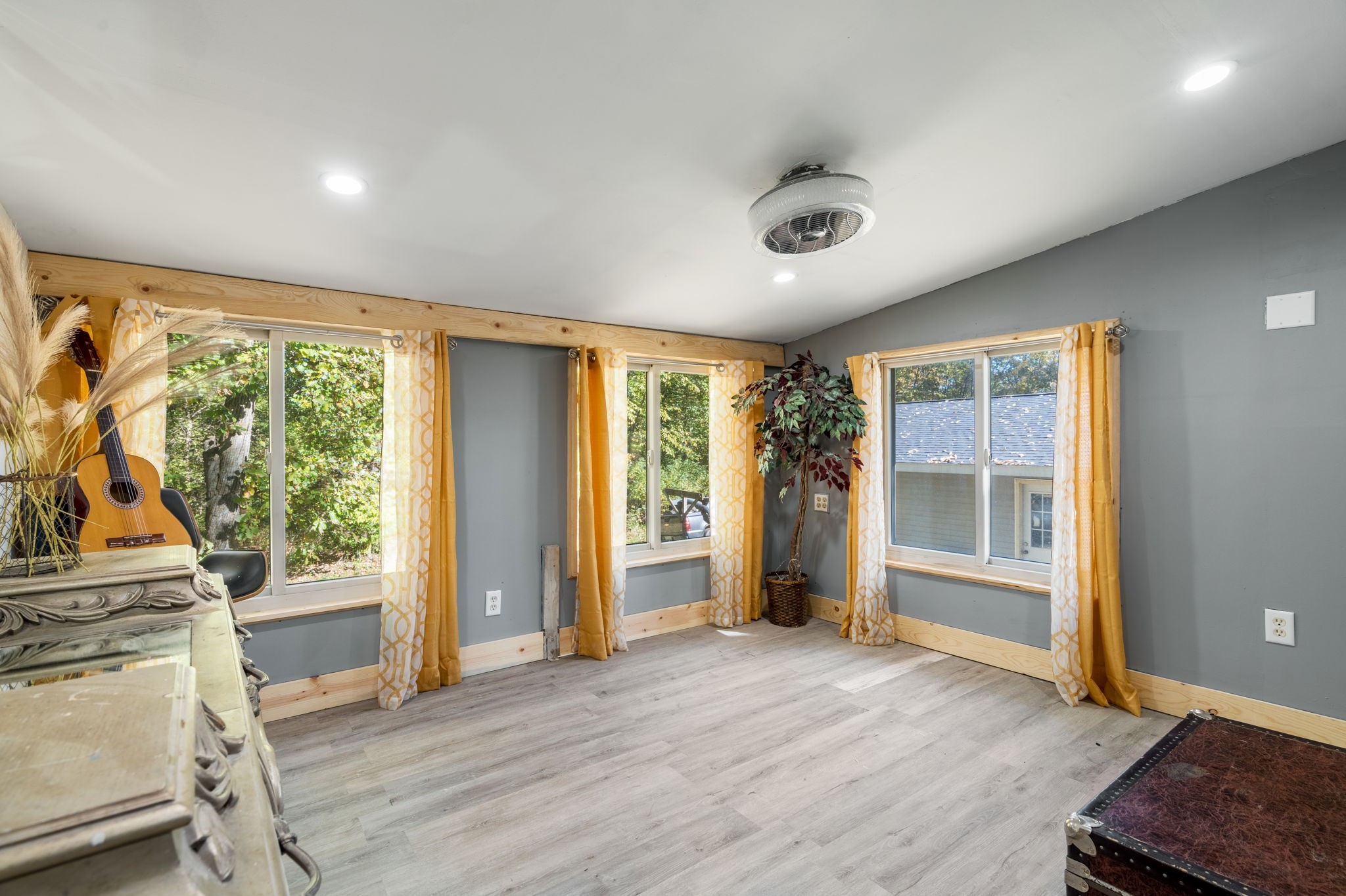 465 70th Avenue Property Photo 13