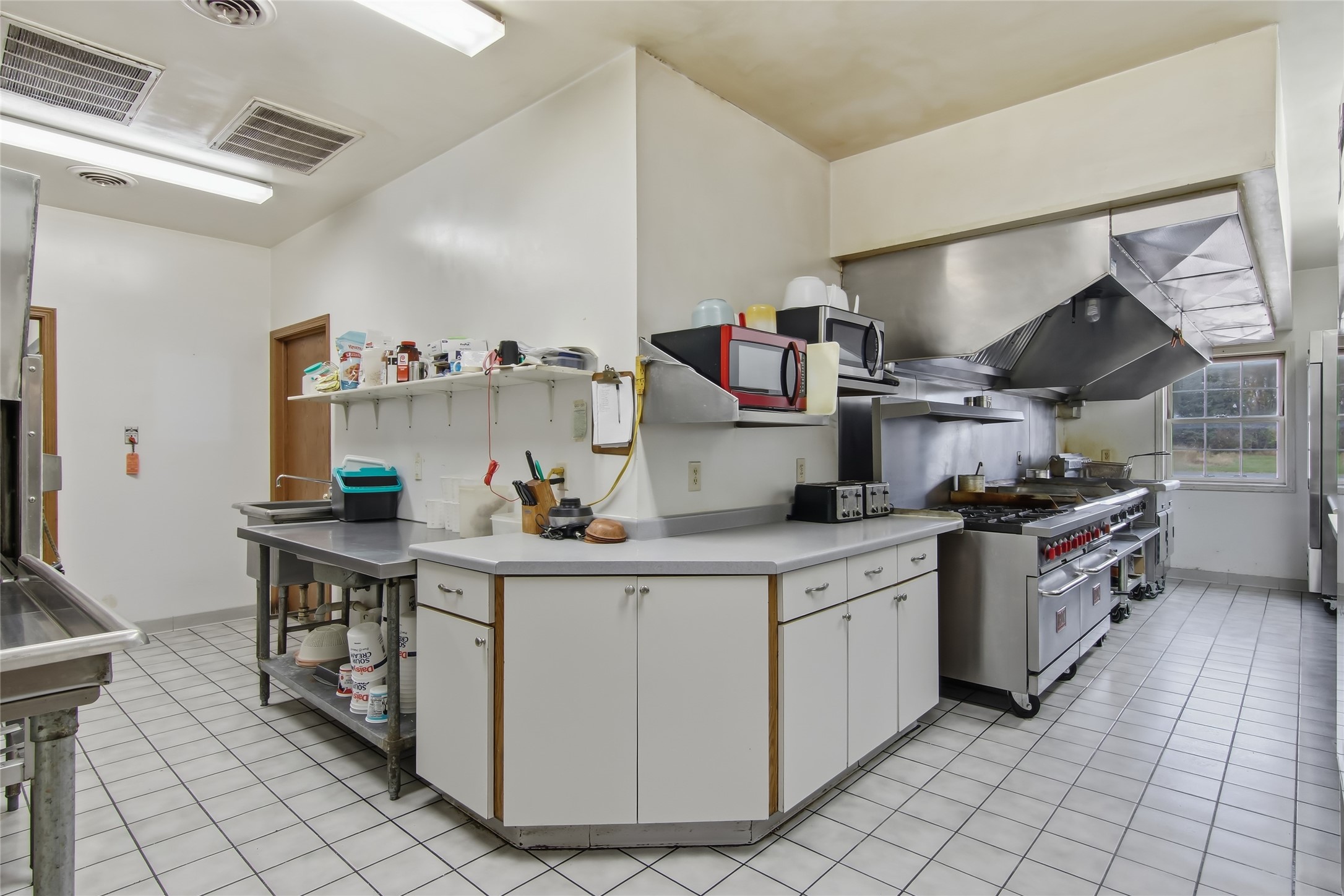 121 Division Street Property Photo 7