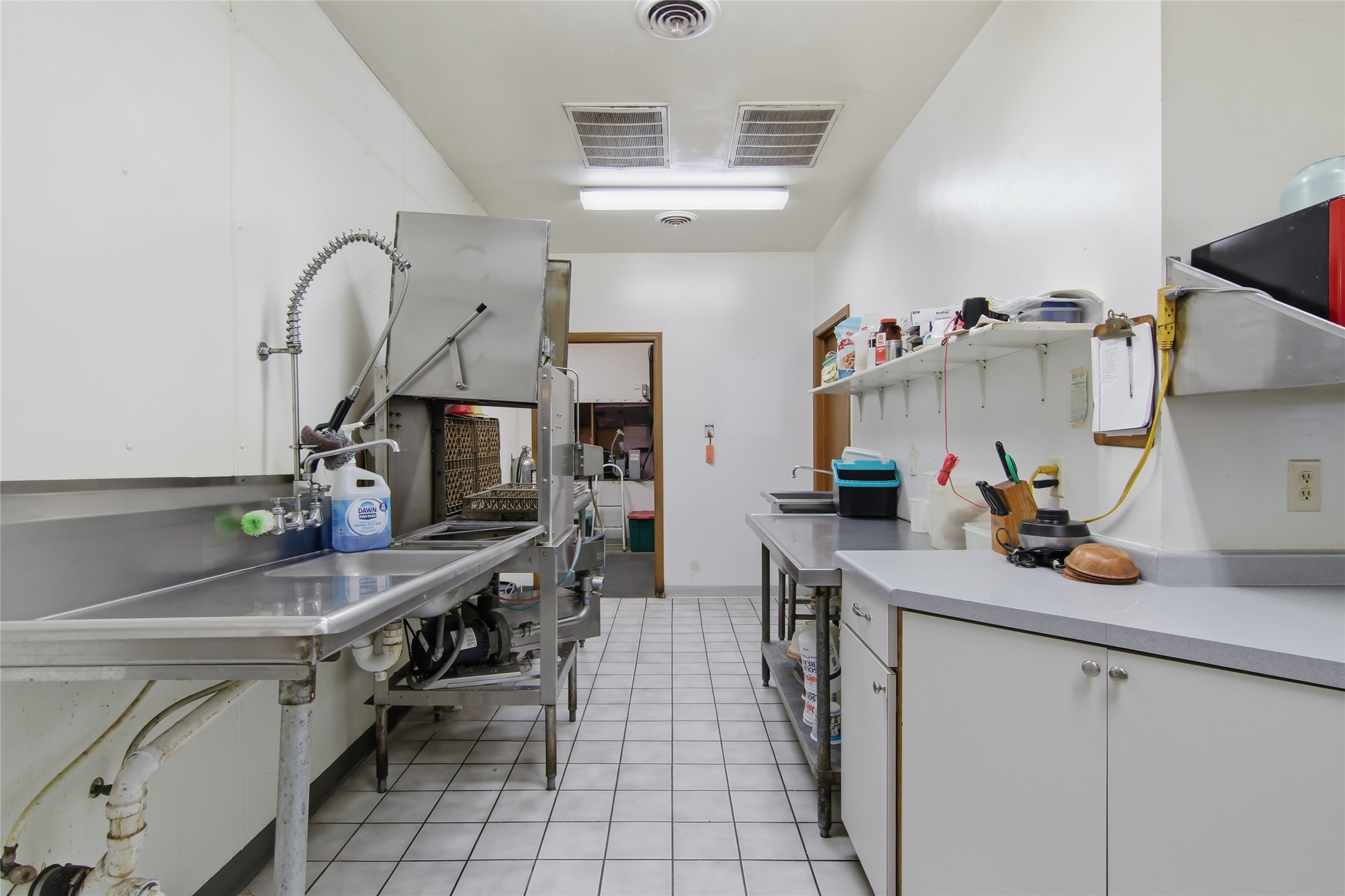 121 Division Street Property Photo 8