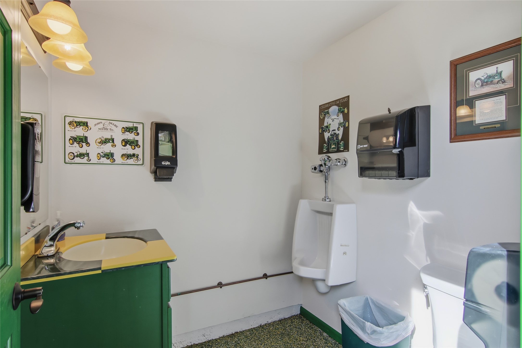 4548 156th Street Property Photo 7