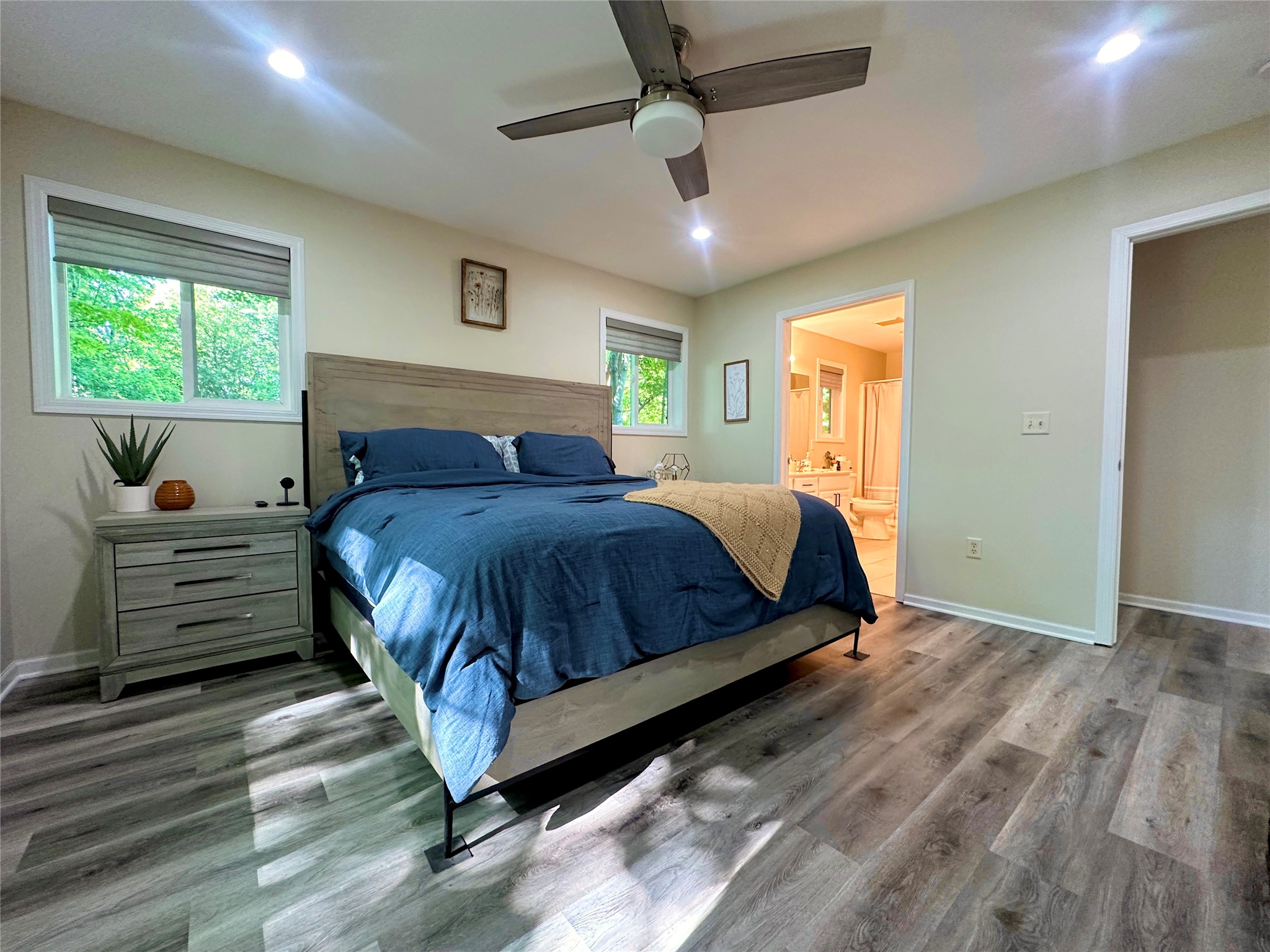 147 Royal Oak Drive Property Photo 23
