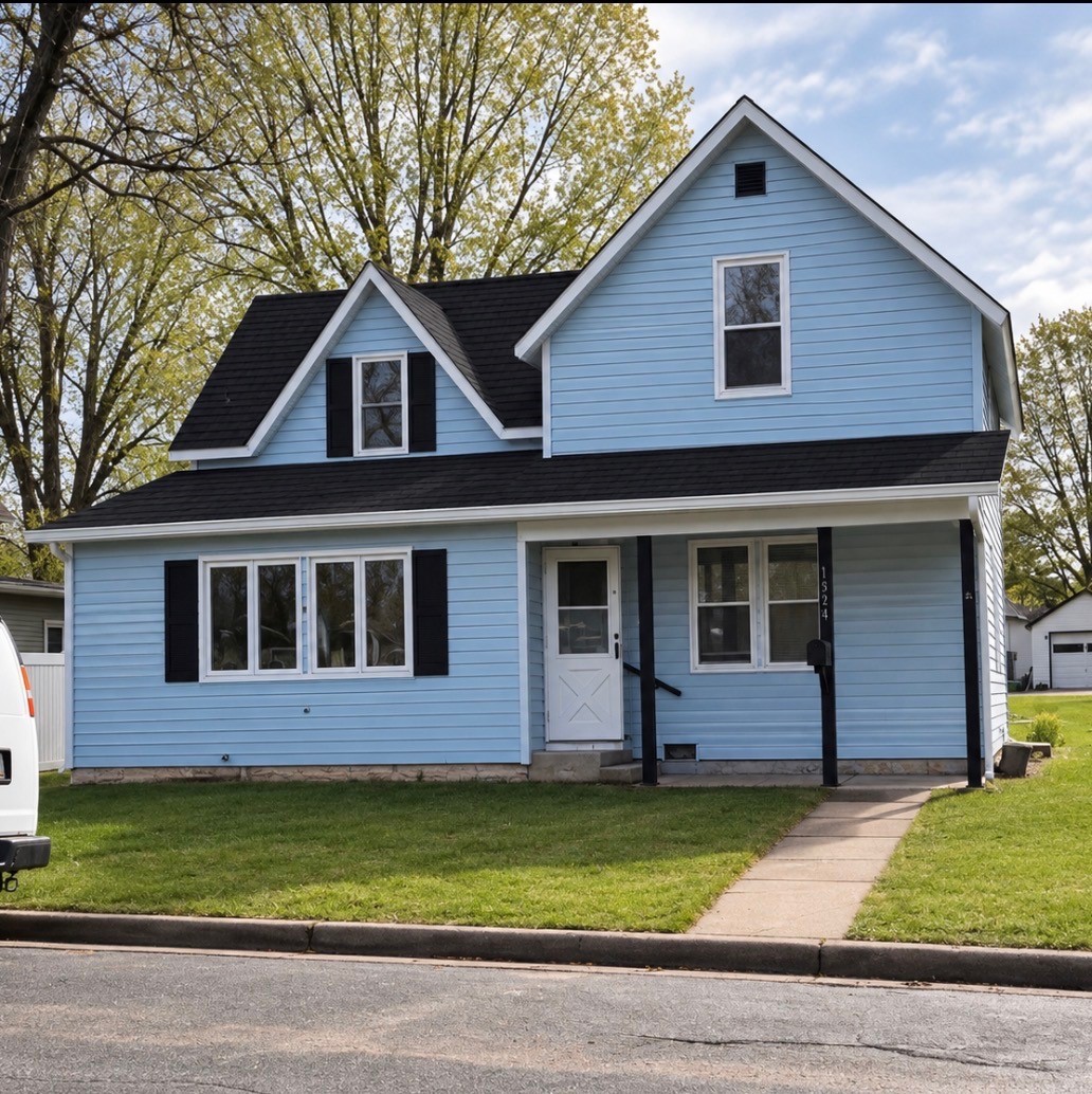 1514 Douglas Street Property Photo 1