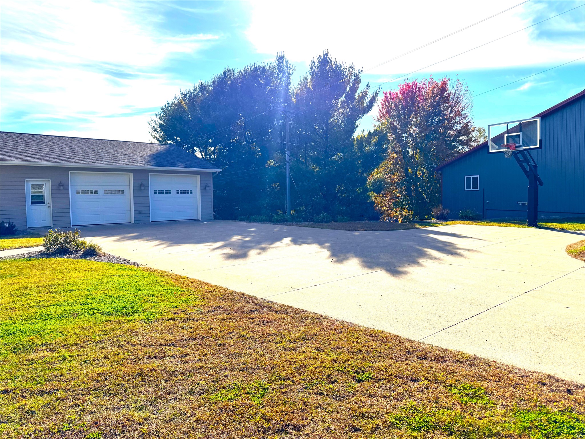35260 Diagonal Street Property Photo 2