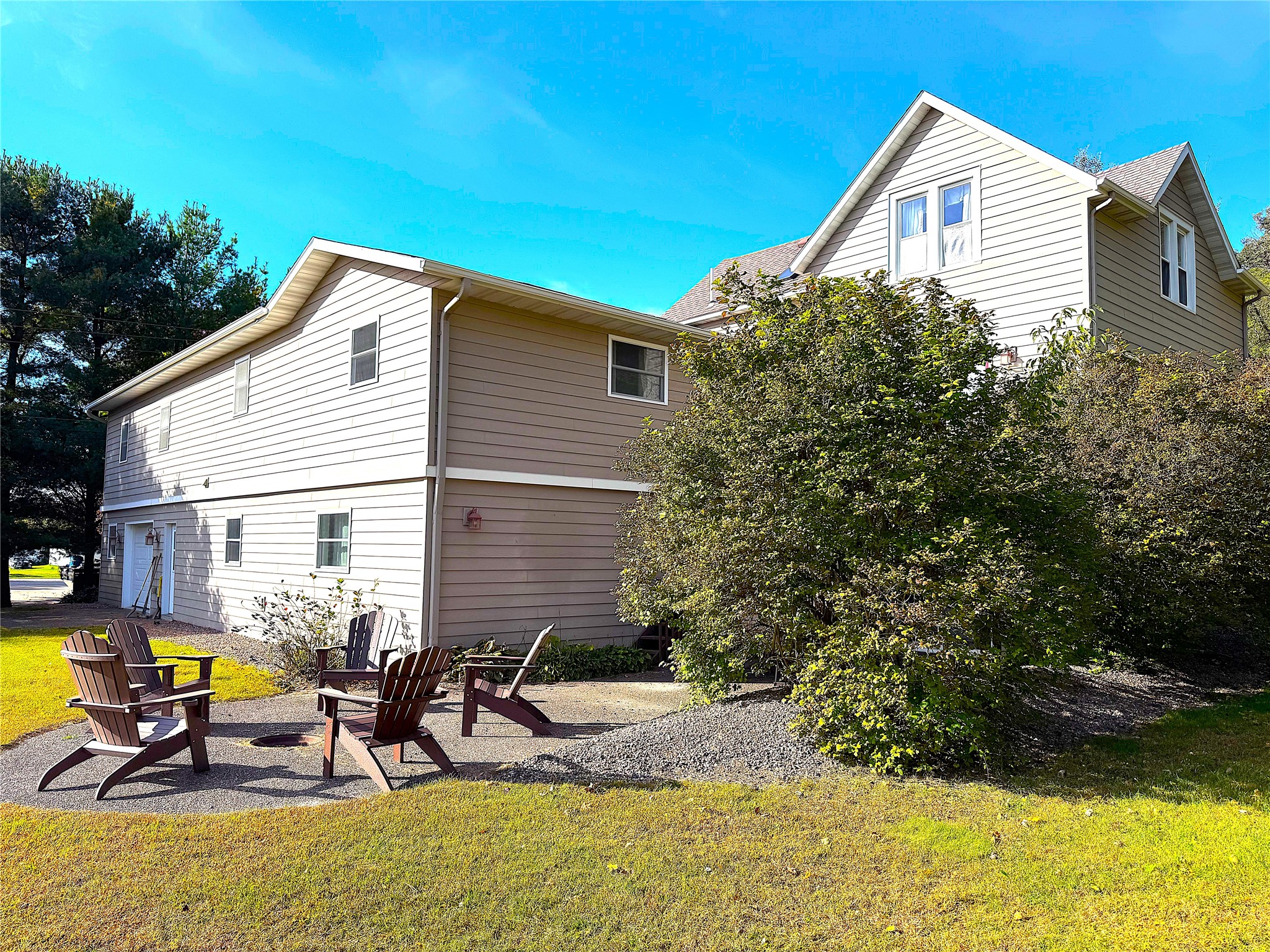 35260 Diagonal Street Property Photo 4