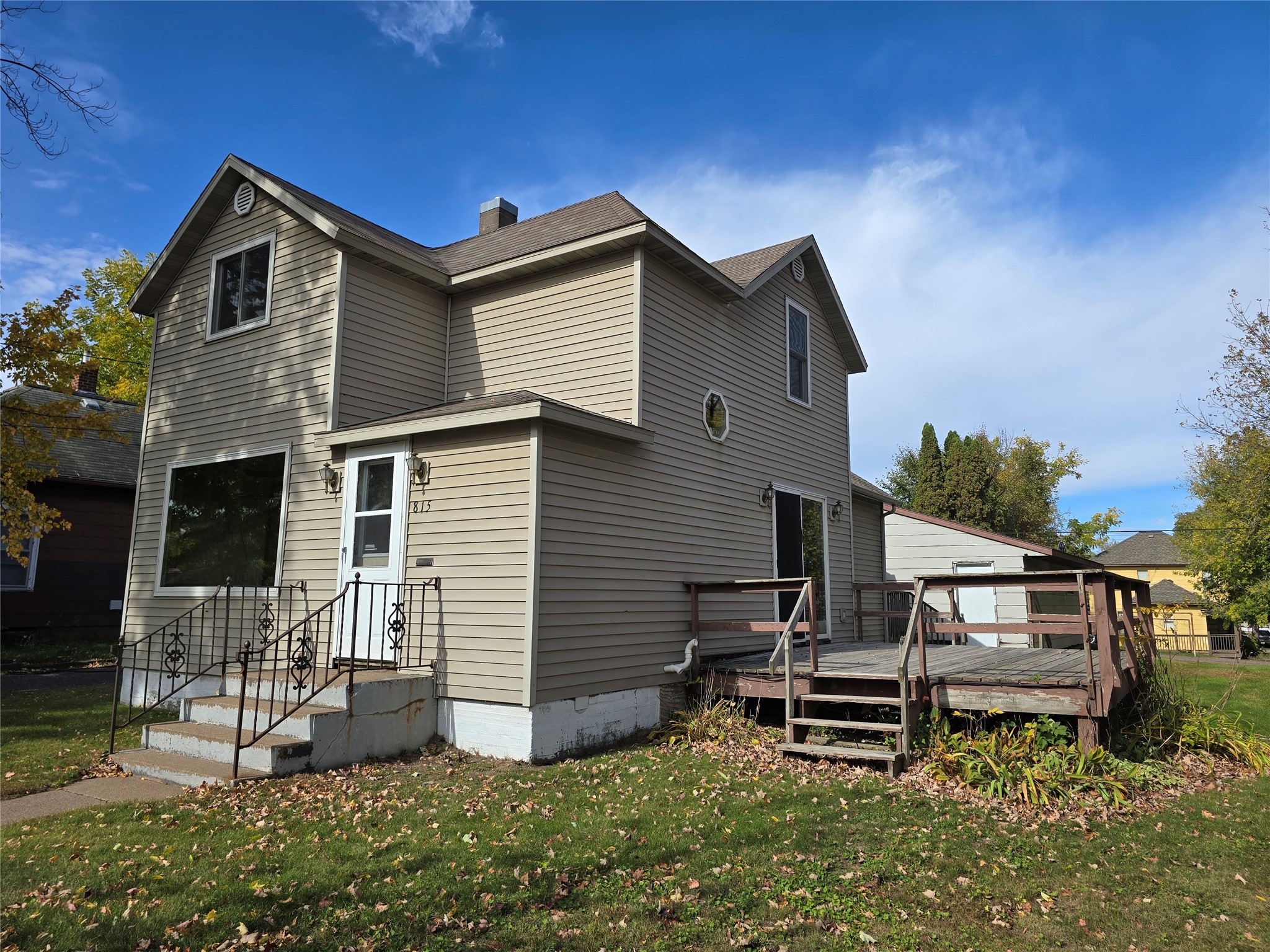 815 Worden Avenue E Property Photo 2