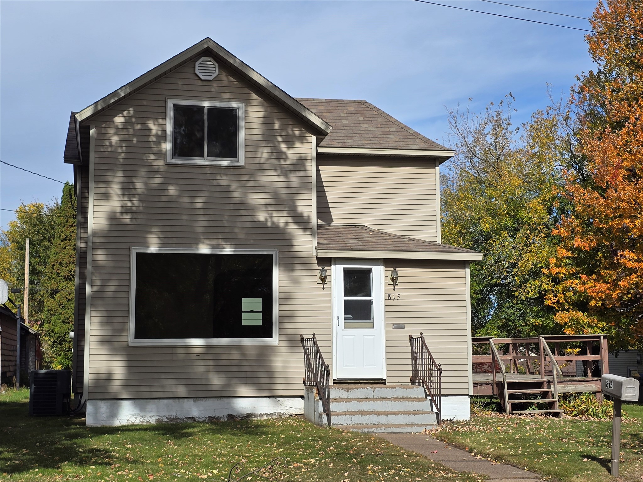 815 Worden Avenue E Property Photo 5