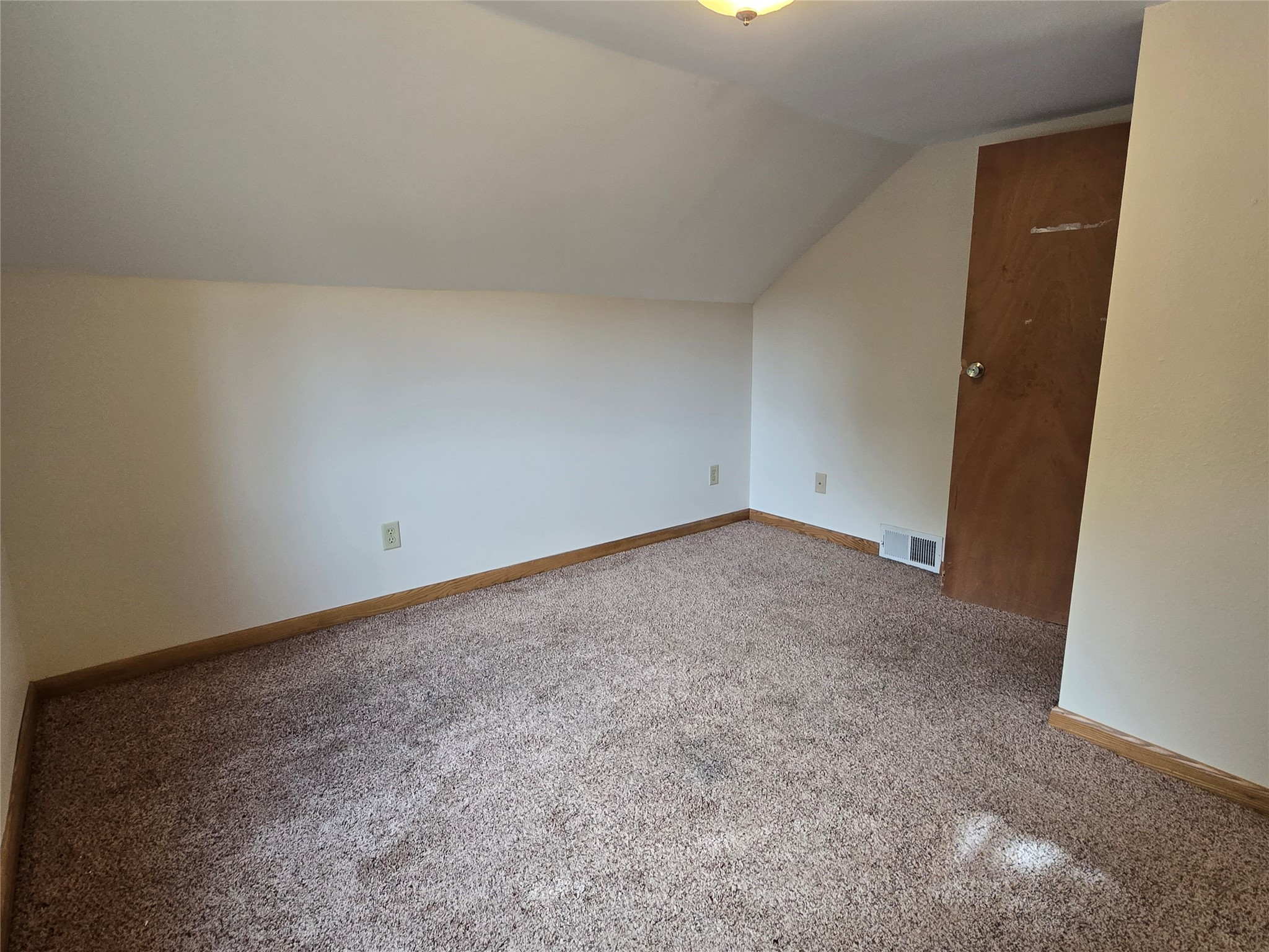 815 Worden Avenue E Property Photo 22