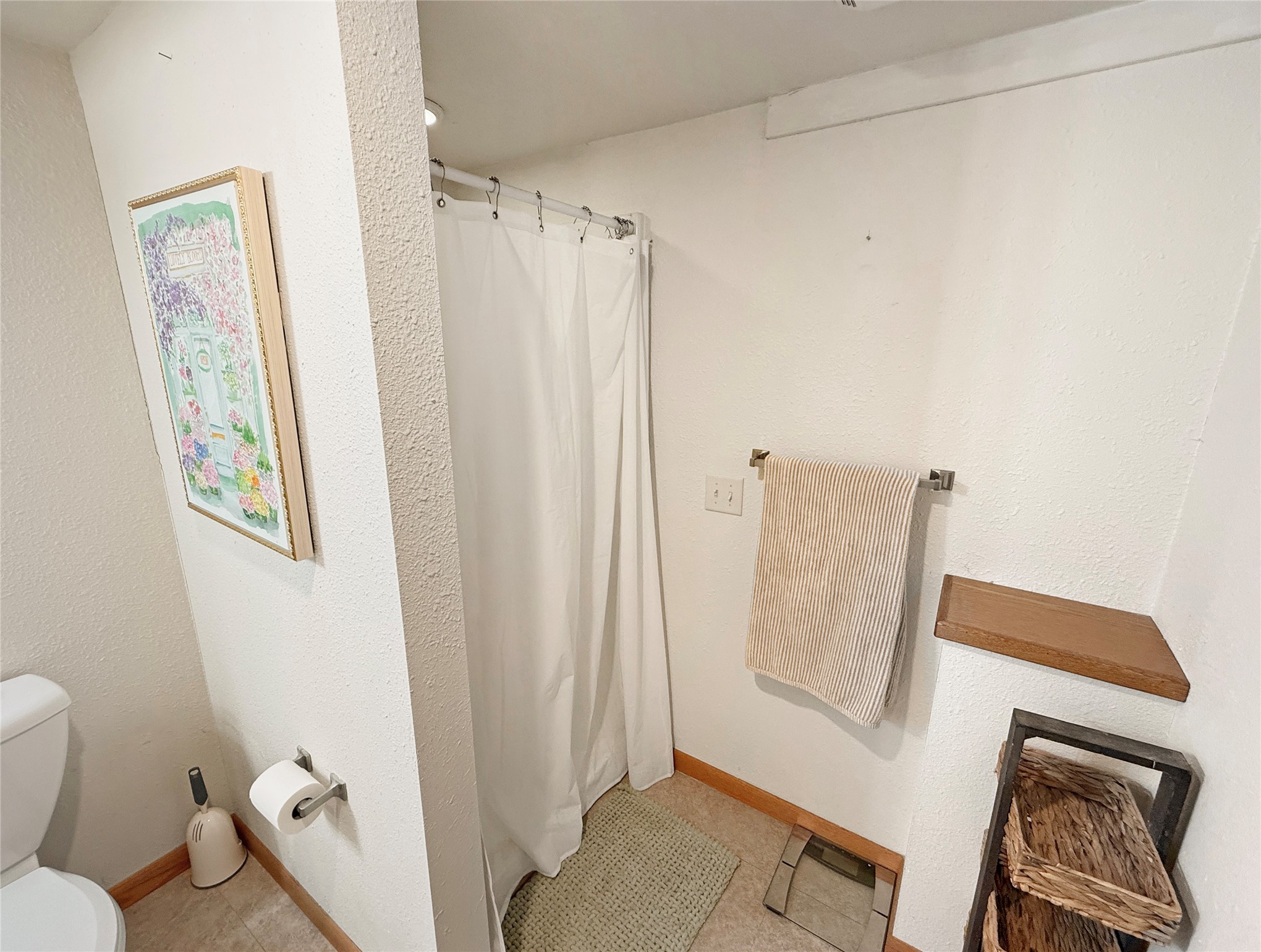 2417 Shale Ledge Road Property Photo 24