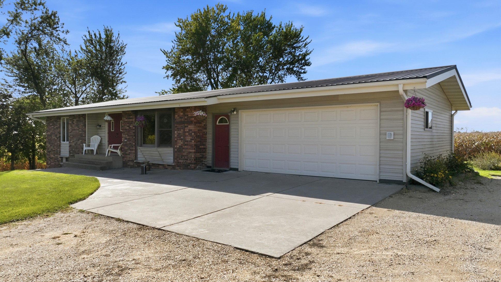 3141 N County Road Y Property Photo 3