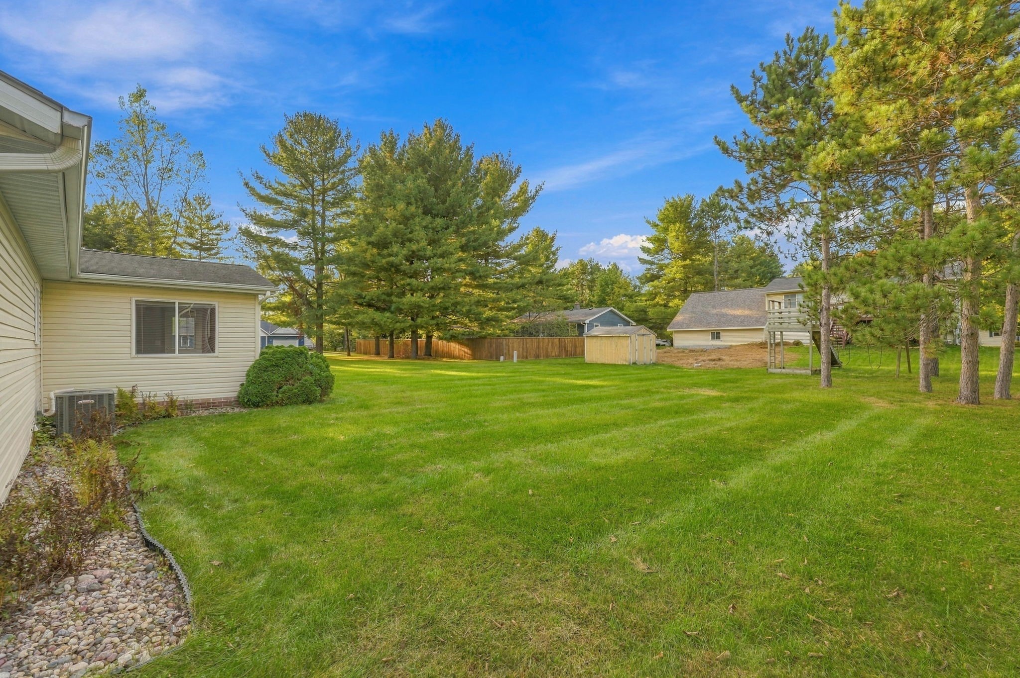 1027 Prairie Circle Property Photo 5