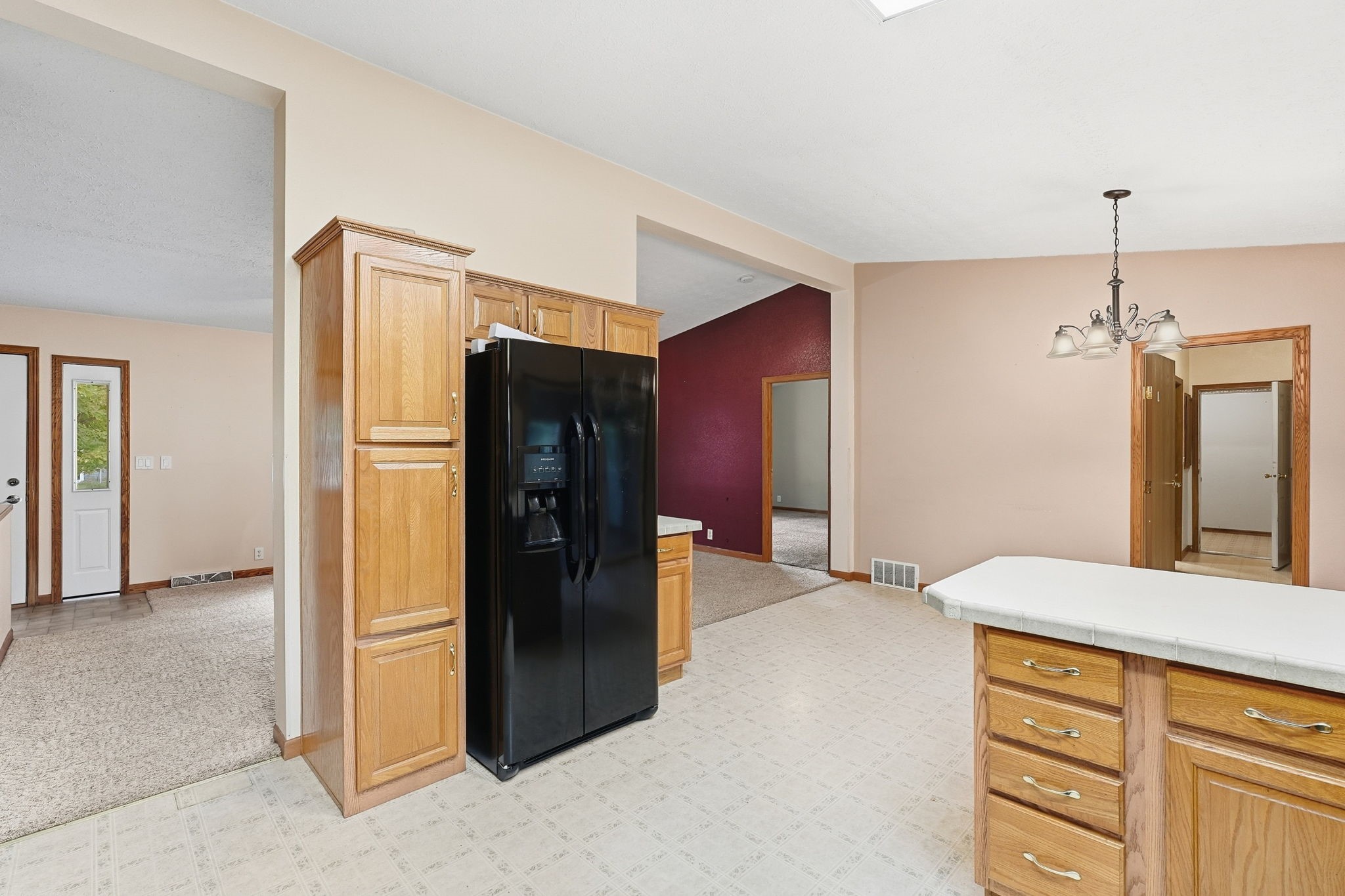 1027 Prairie Circle Property Photo 7