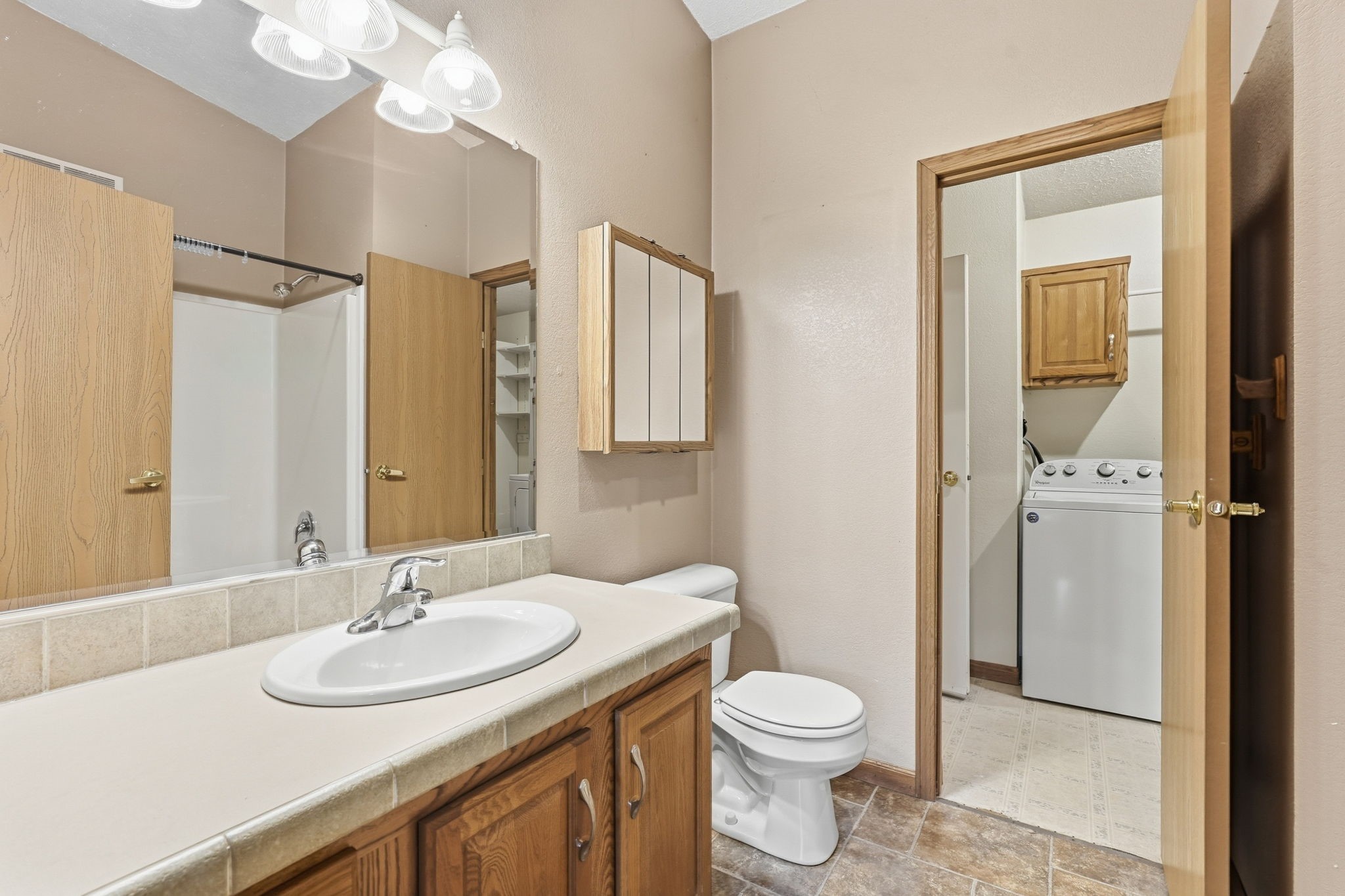 1027 Prairie Circle Property Photo 17