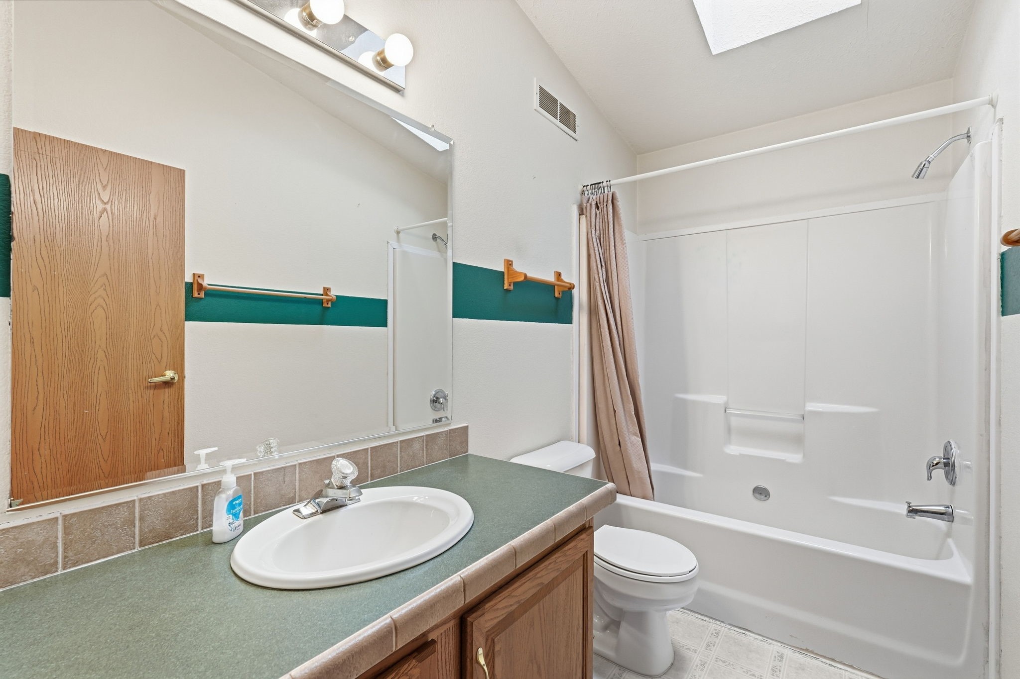 1027 Prairie Circle Property Photo 20