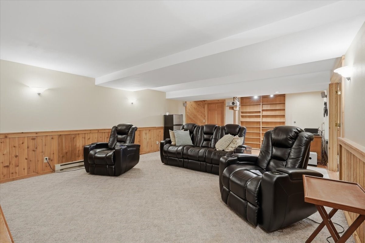 8233 162nd Street Property Photo 36