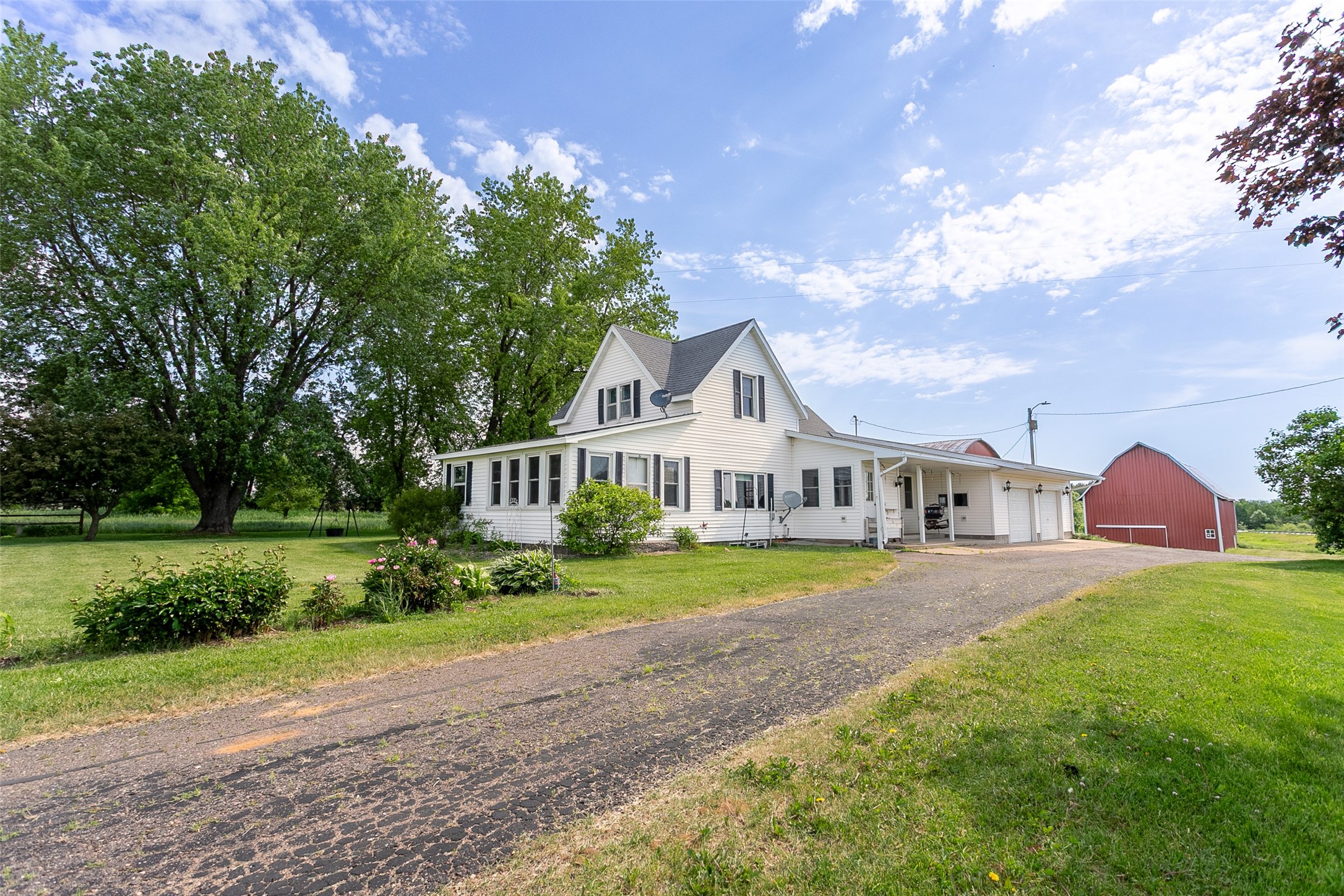 N14386 Townline Road Property Photo 3