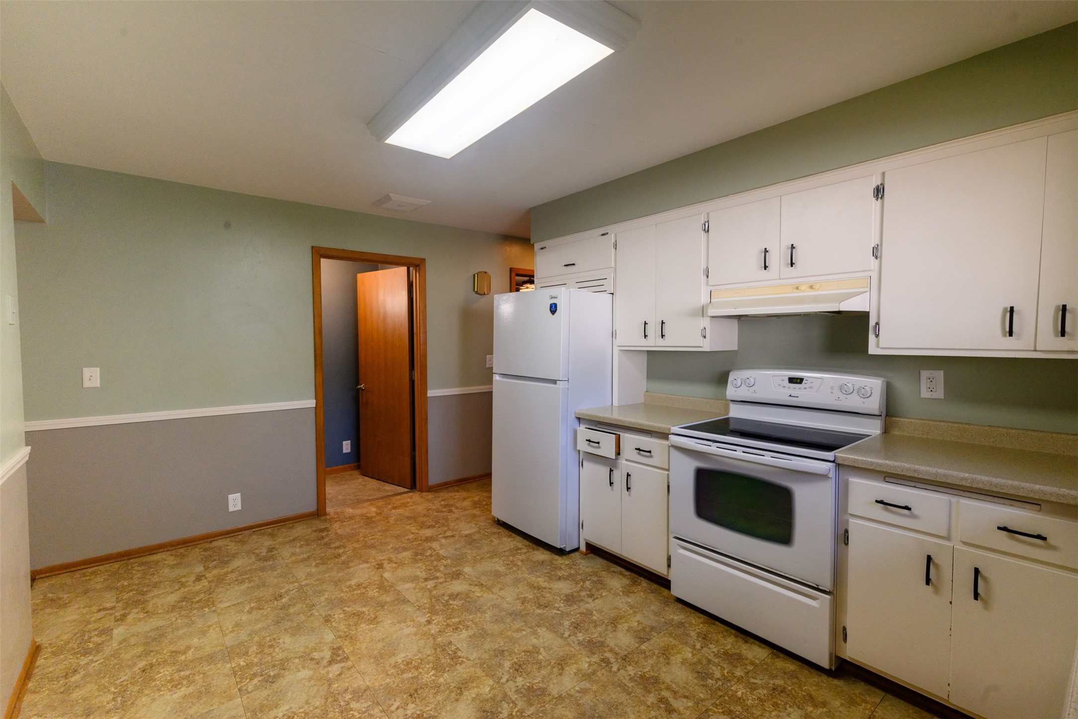 919 Fountain Street Property Photo 10