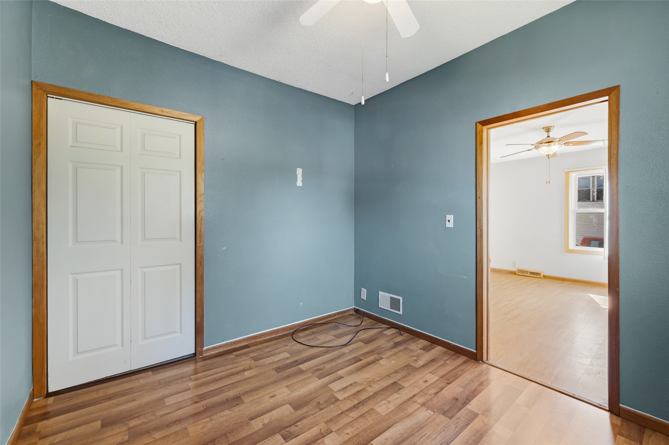 319 S Peterson Avenue Property Photo 16
