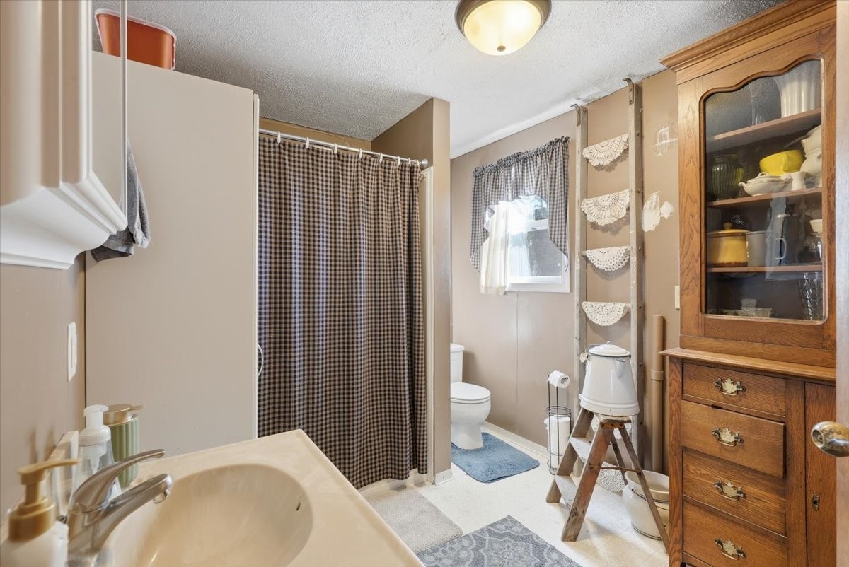 1112 245th Street Property Photo 19