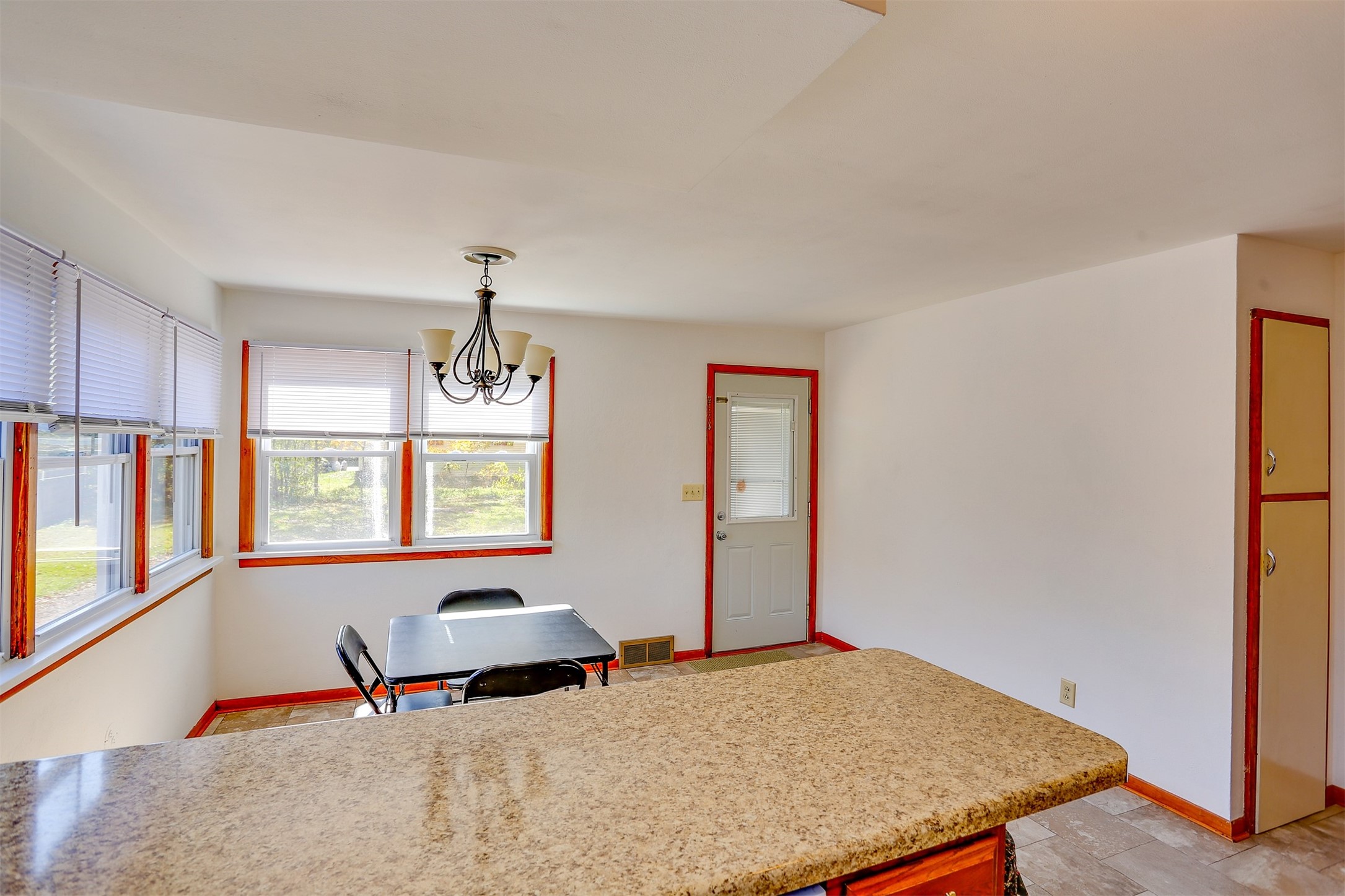 310 Fillmore Street Property Photo 18