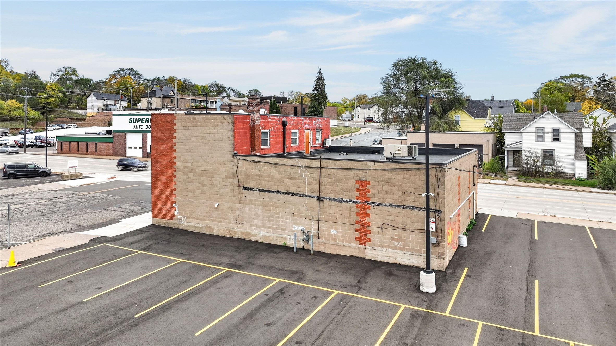 423 Wisconsin Street Property Photo 4