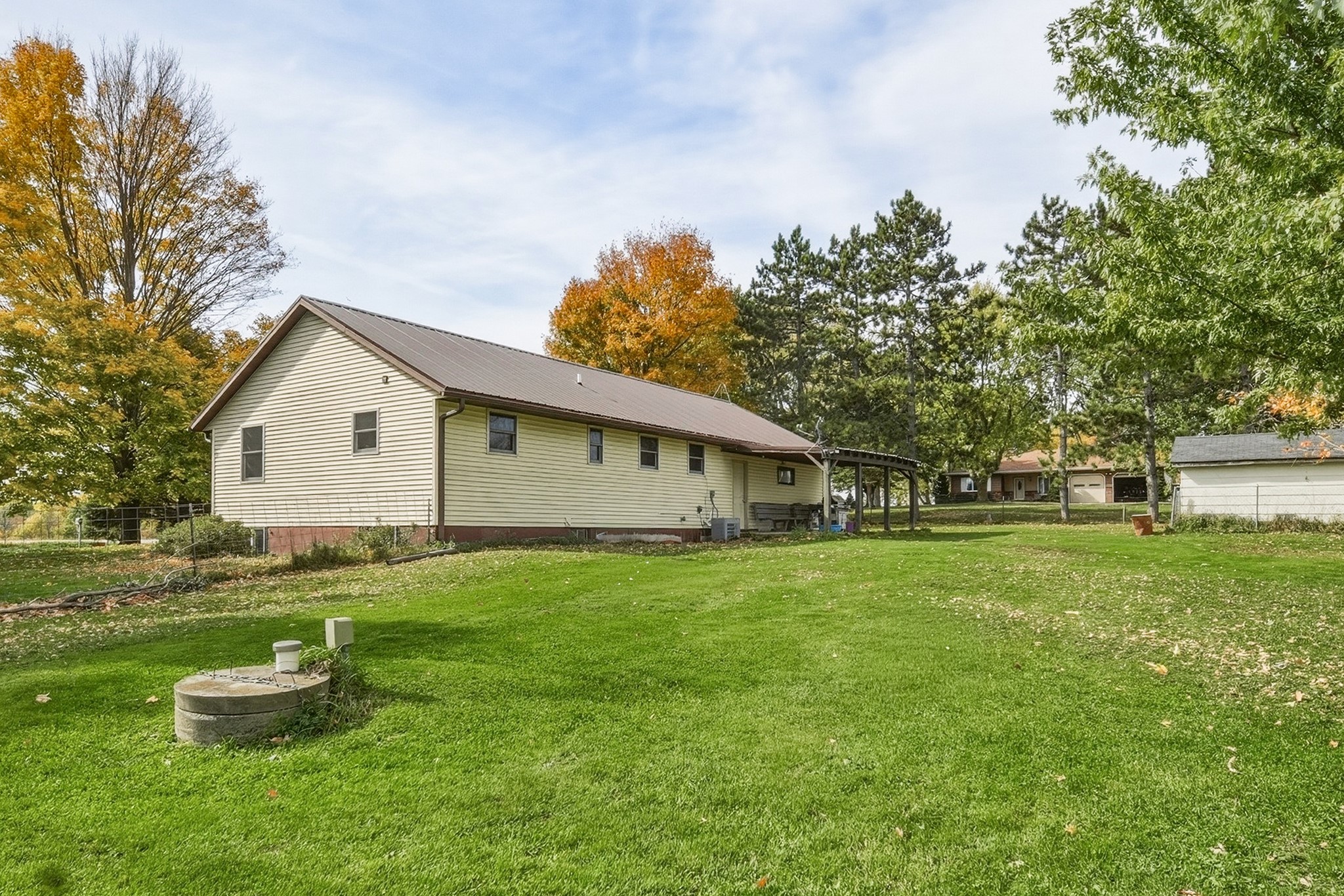 W2054 Us Highway 10 446 Property Photo 36