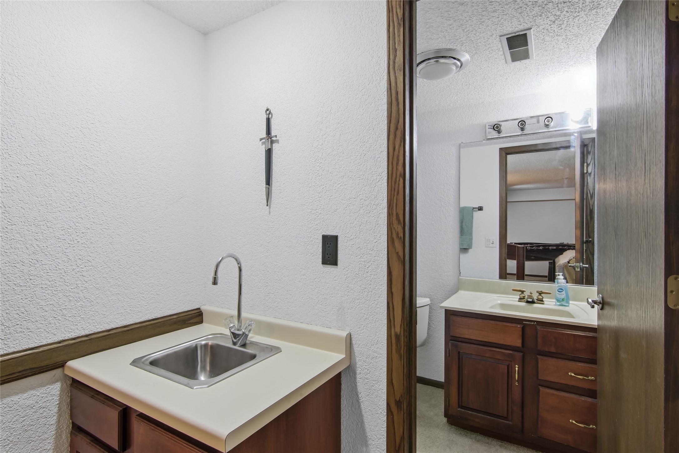 341 W Hamilton Avenue Property Photo 27