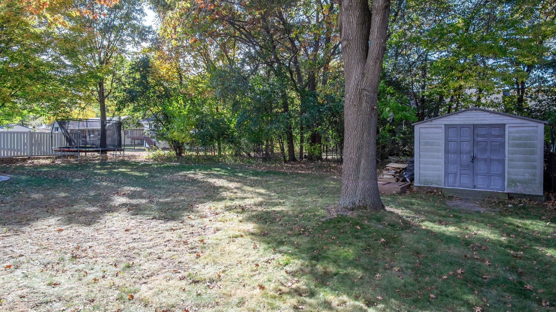 2922 Wayland Court Property Photo 3