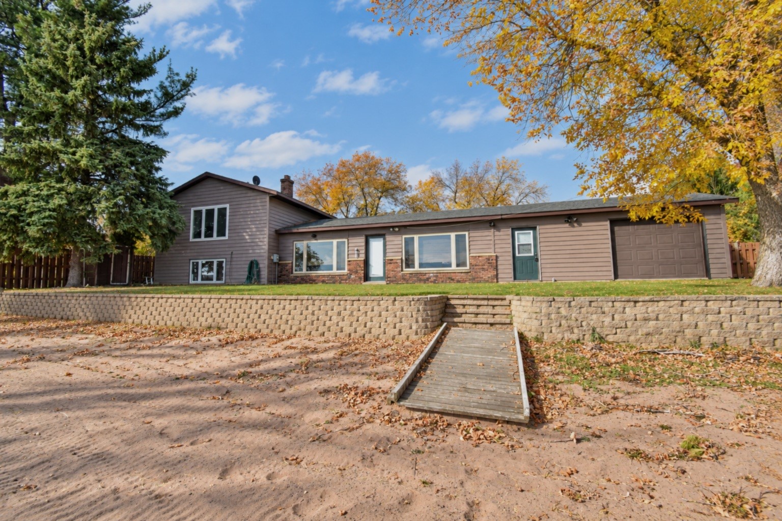 27854 Yellow Lake Road Property Photo 1