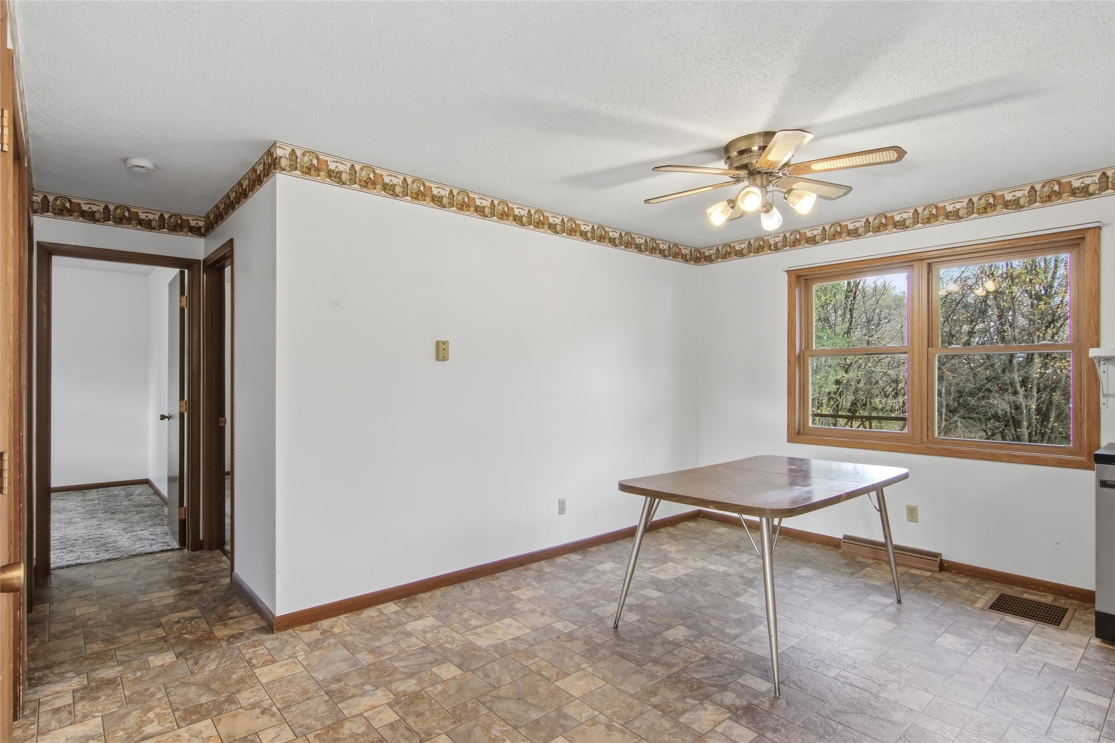 435 Main Street Property Photo 11