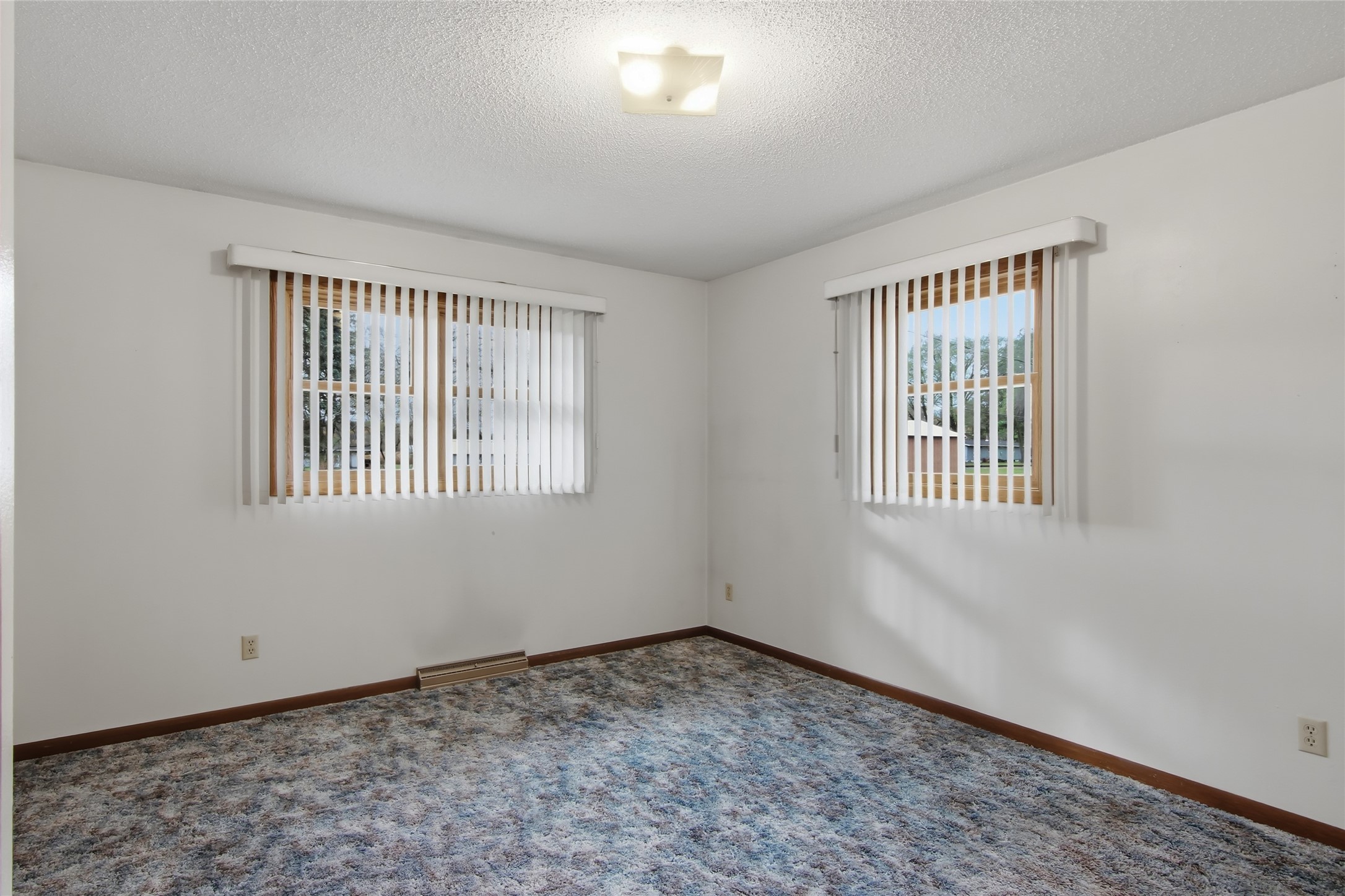 435 Main Street Property Photo 16