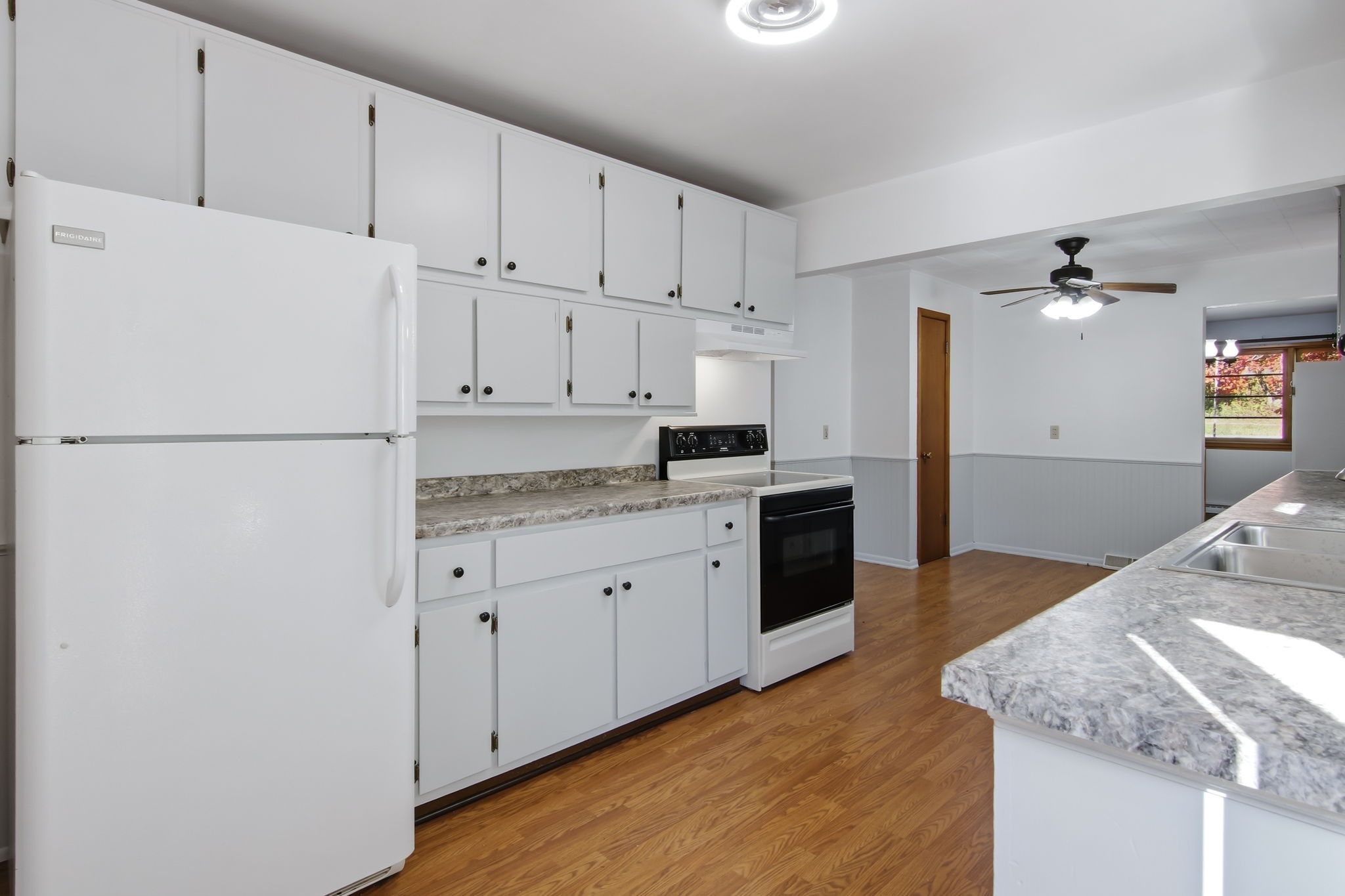 W15819 Us Highway 10/53 Property Photo 6