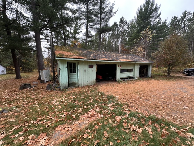 N 5439 Lake Road Property Photo 3