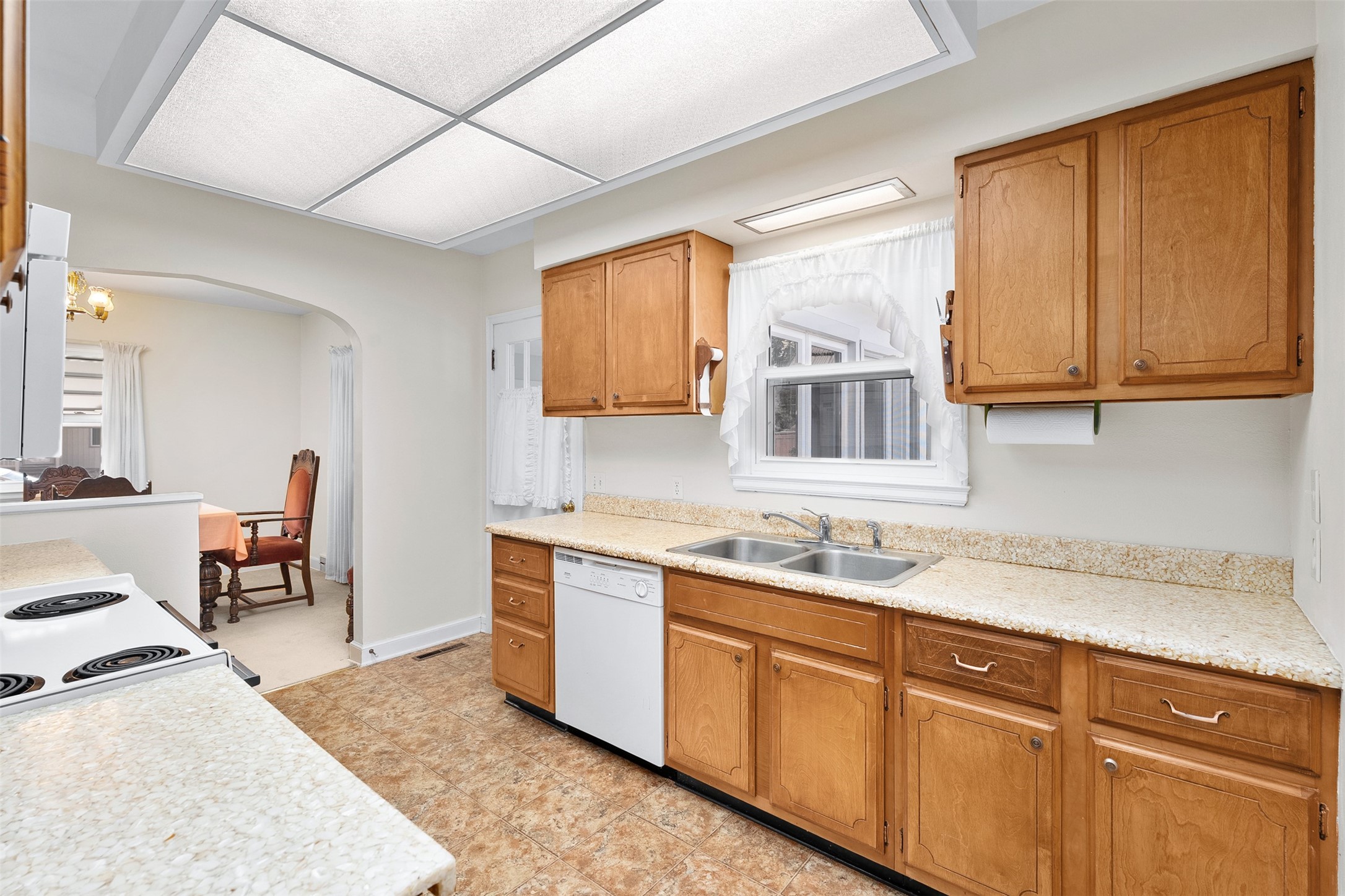 234 W Lexington Boulevard Property Photo 13