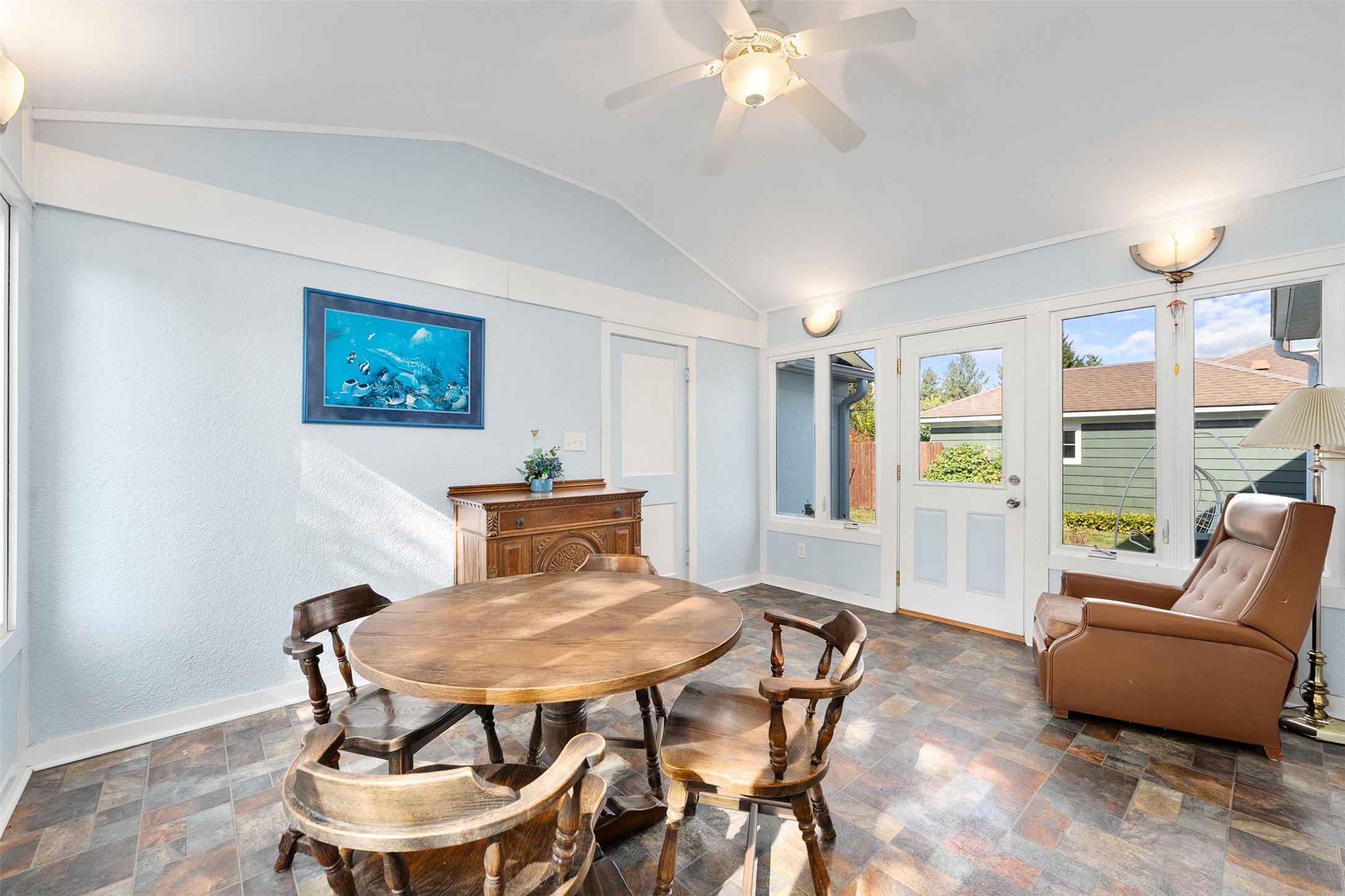 234 W Lexington Boulevard Property Photo 15