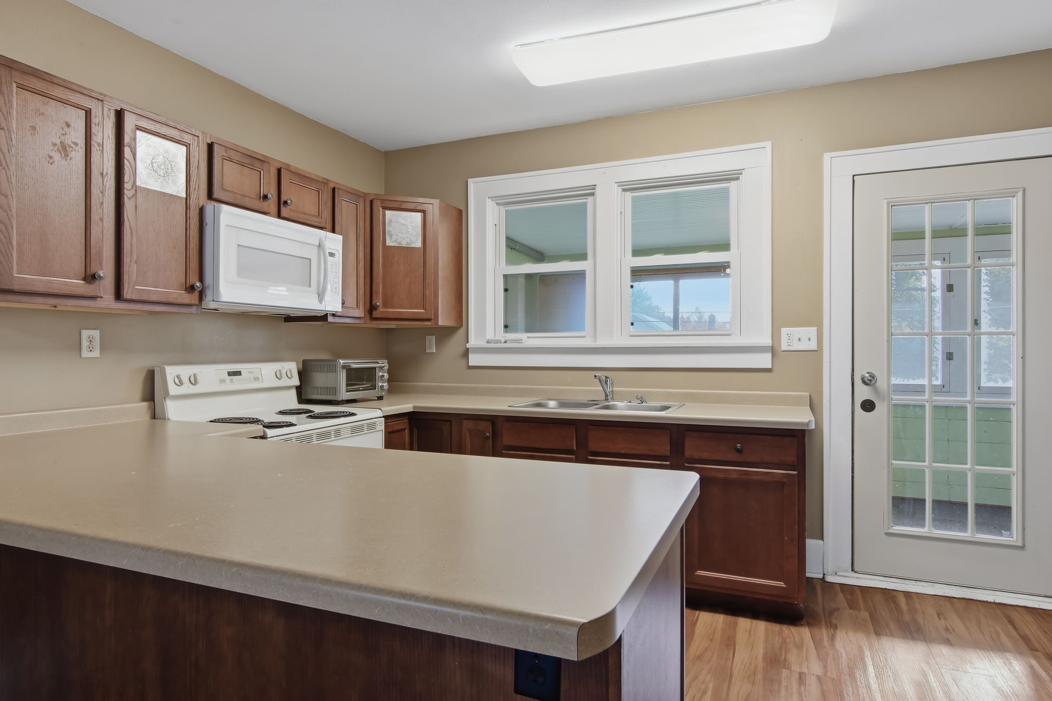 219 E Perkins Street Property Photo 6