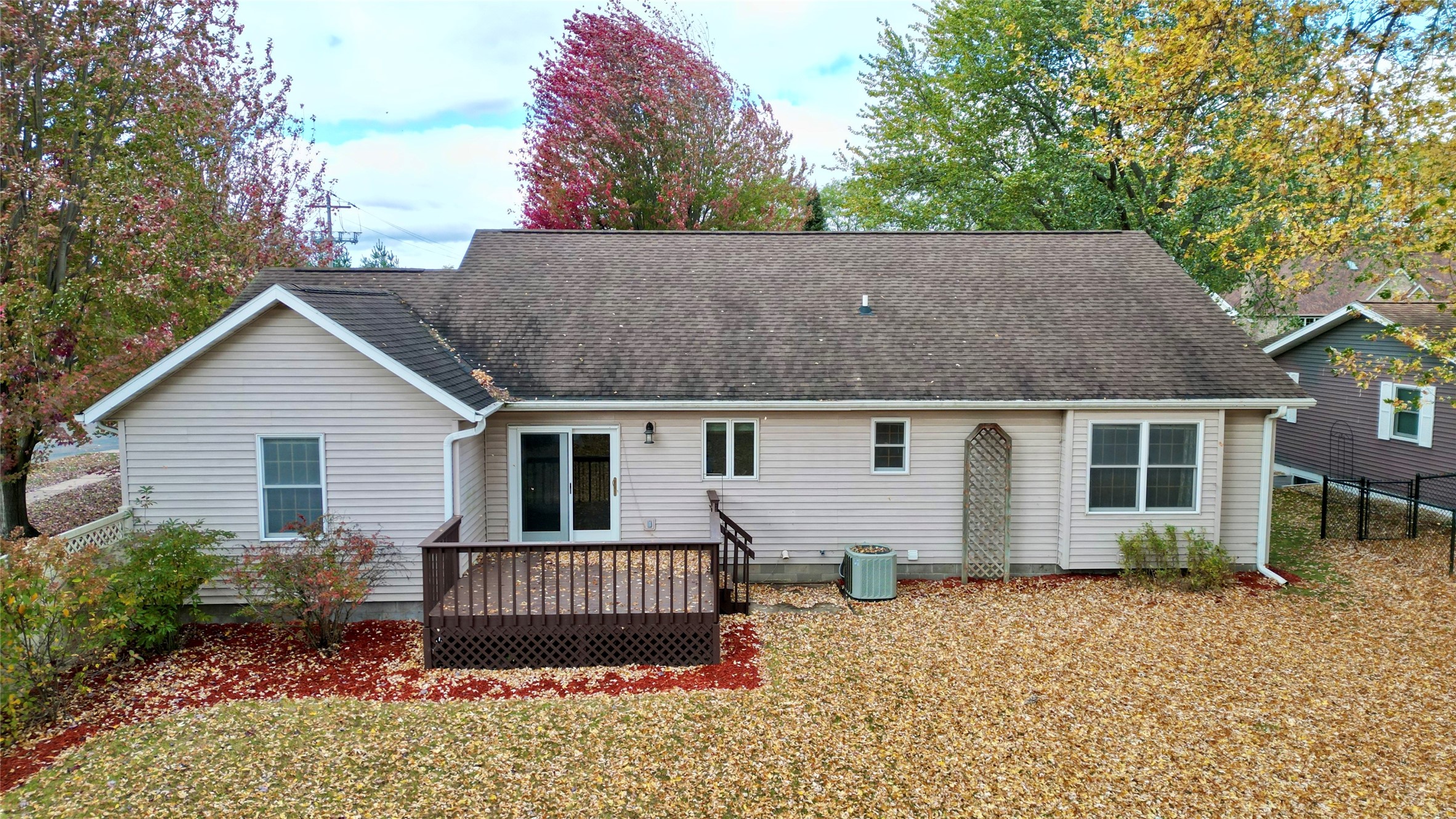 3003 Green View Drive Property Photo 8