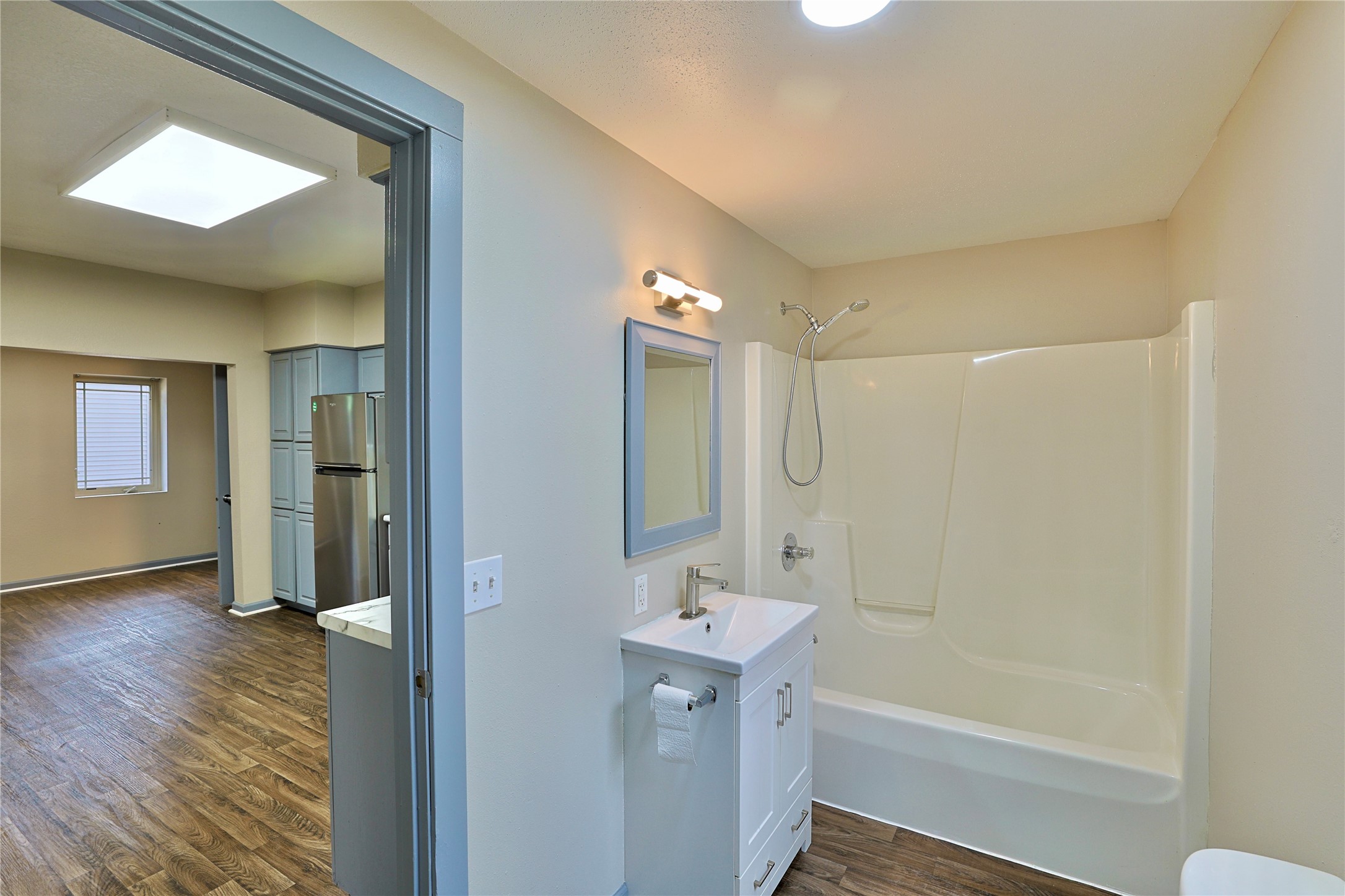 107 4th Street W Property Photo 17