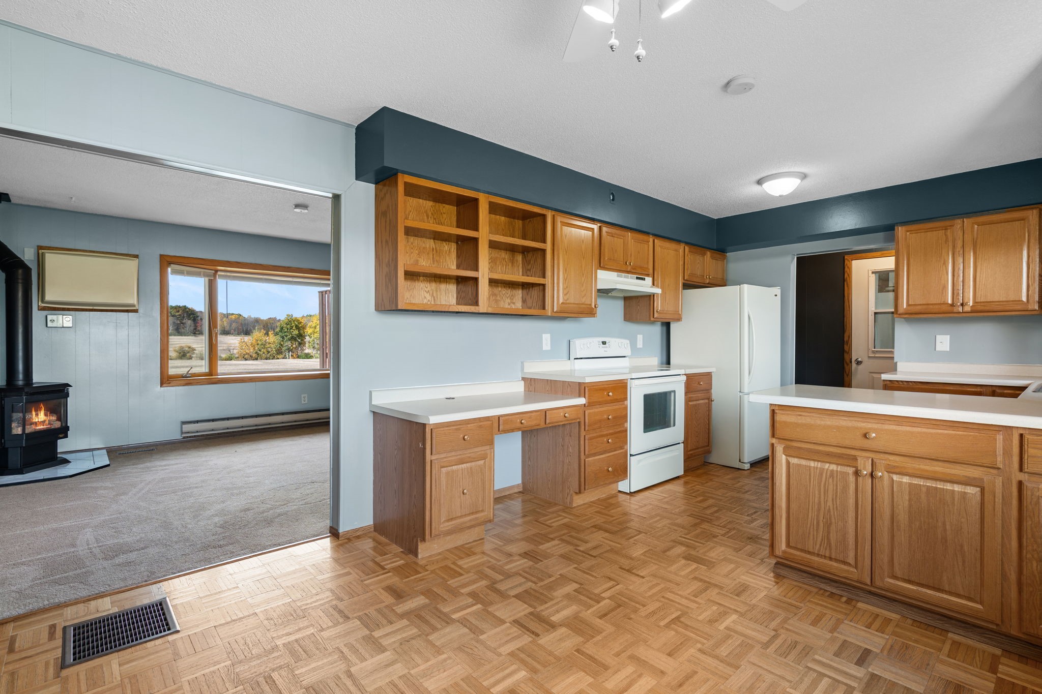 456 3rd Street Property Photo 8