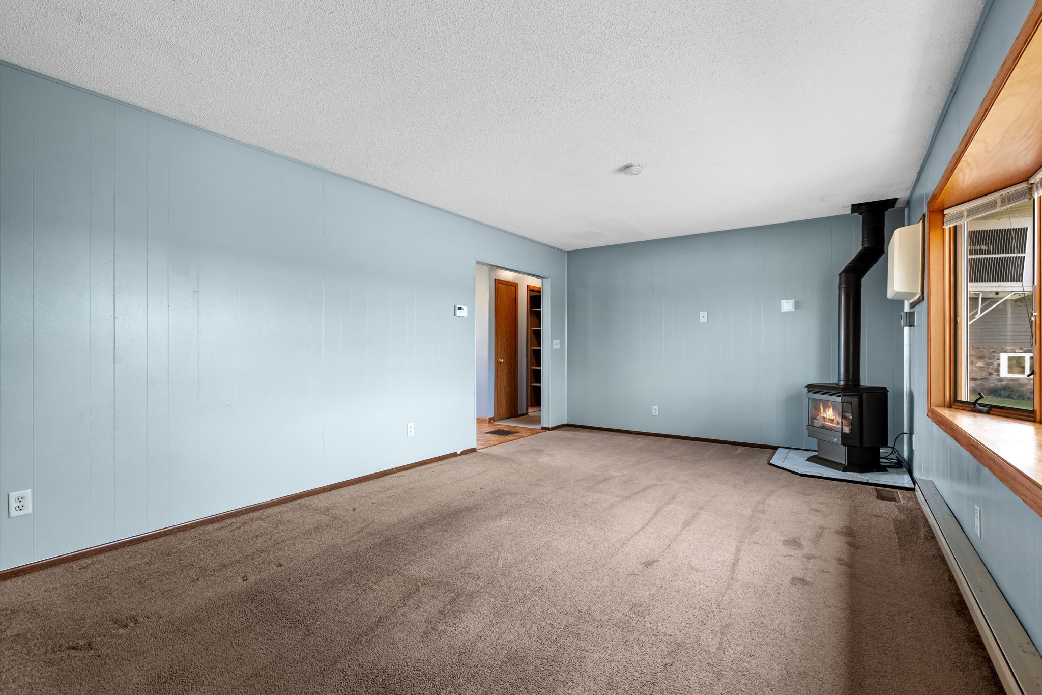456 3rd Street Property Photo 12