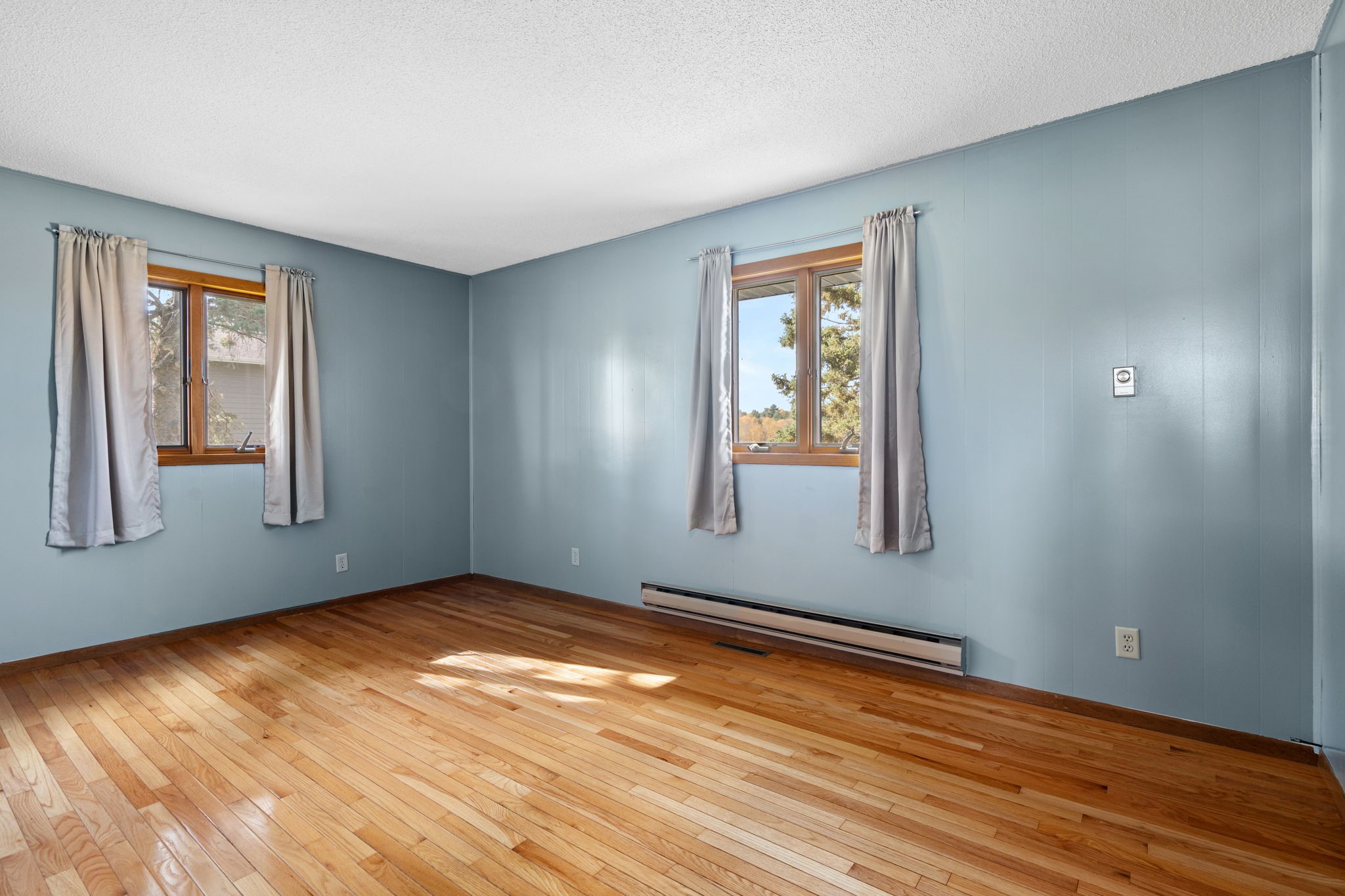 456 3rd Street Property Photo 16