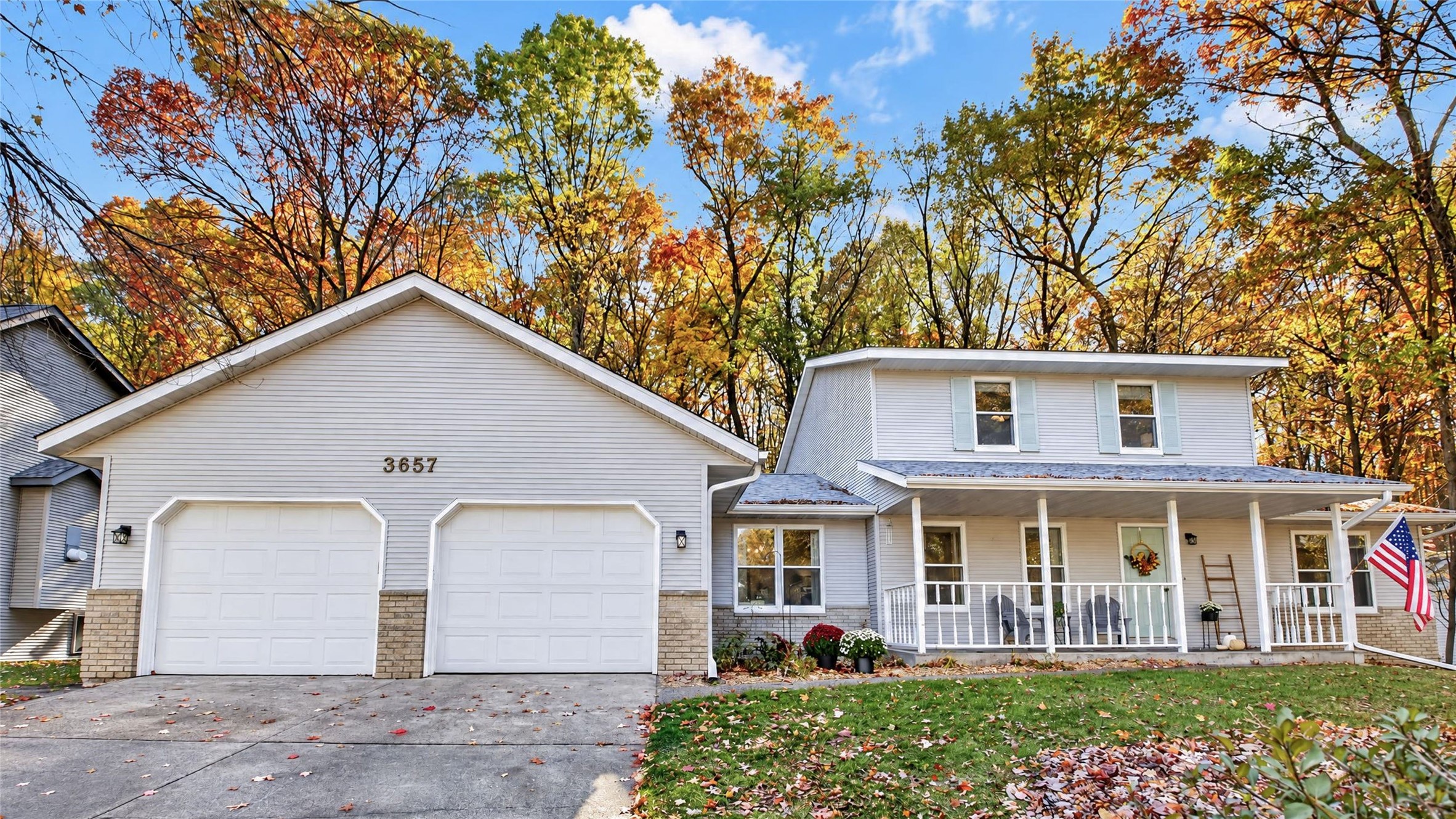 3657 Oak Hill Place Property Photo 1