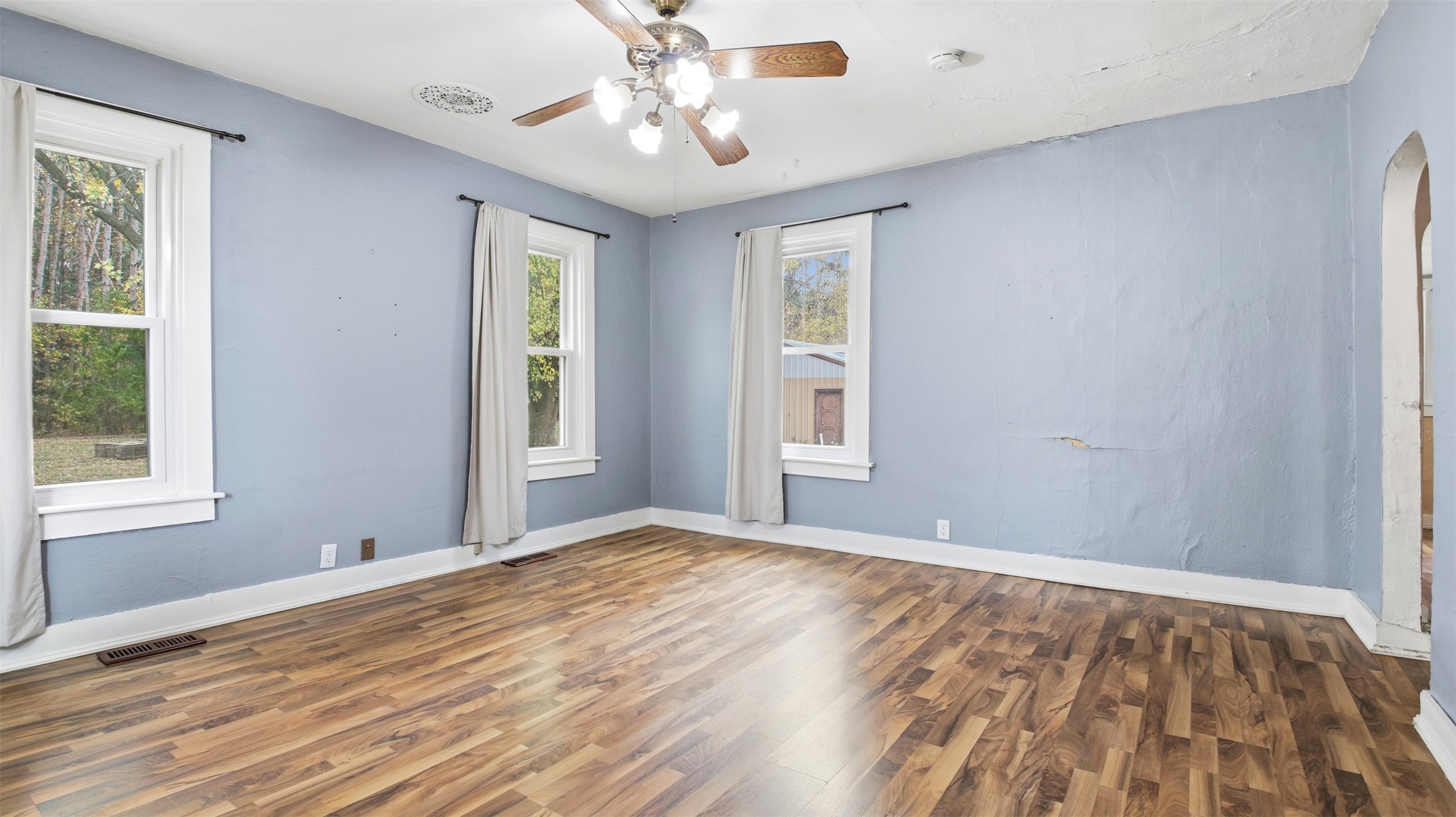 1397 19 1/2 Street Property Photo 4