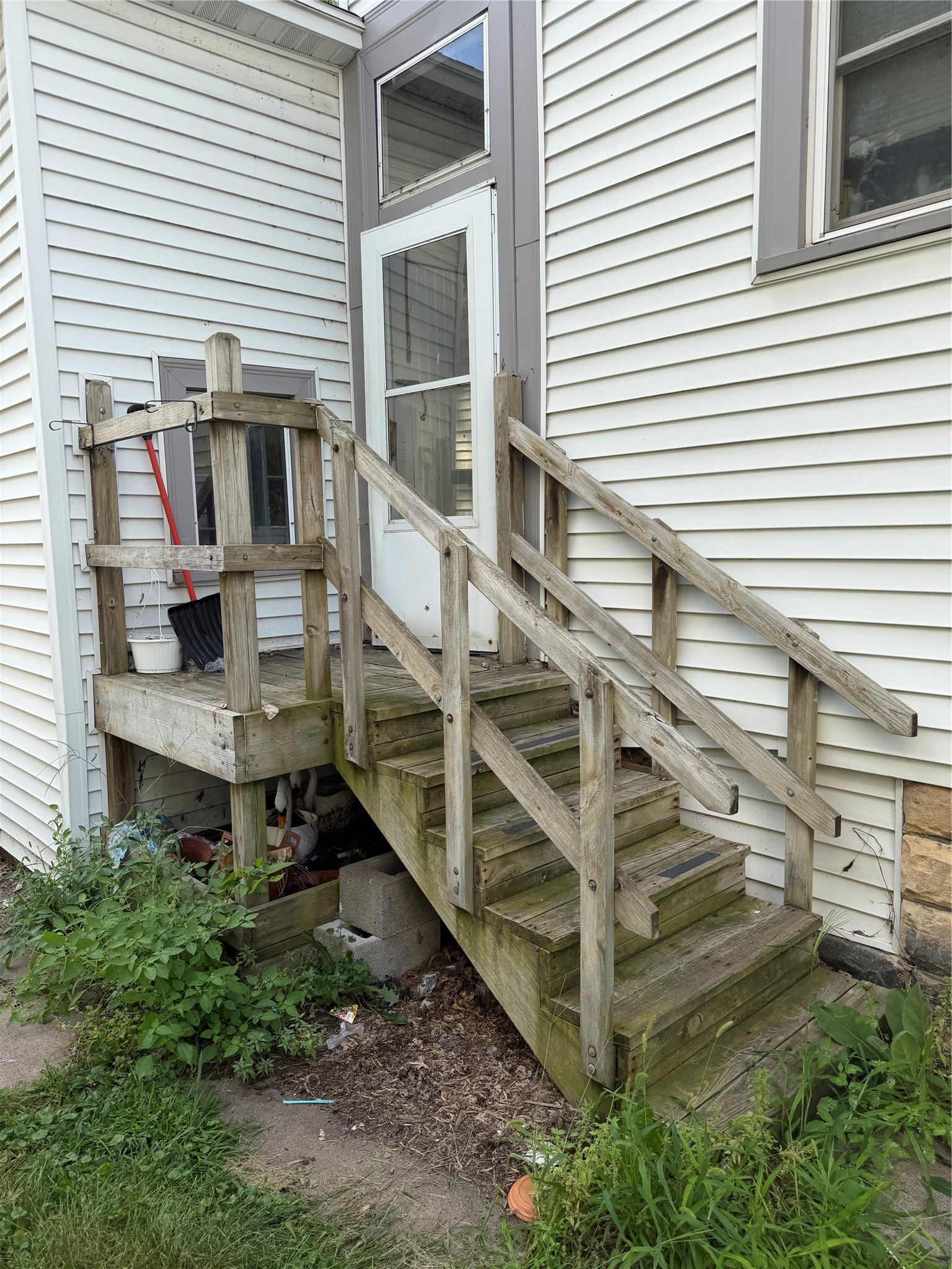 421 Hudson St Property Photo 22