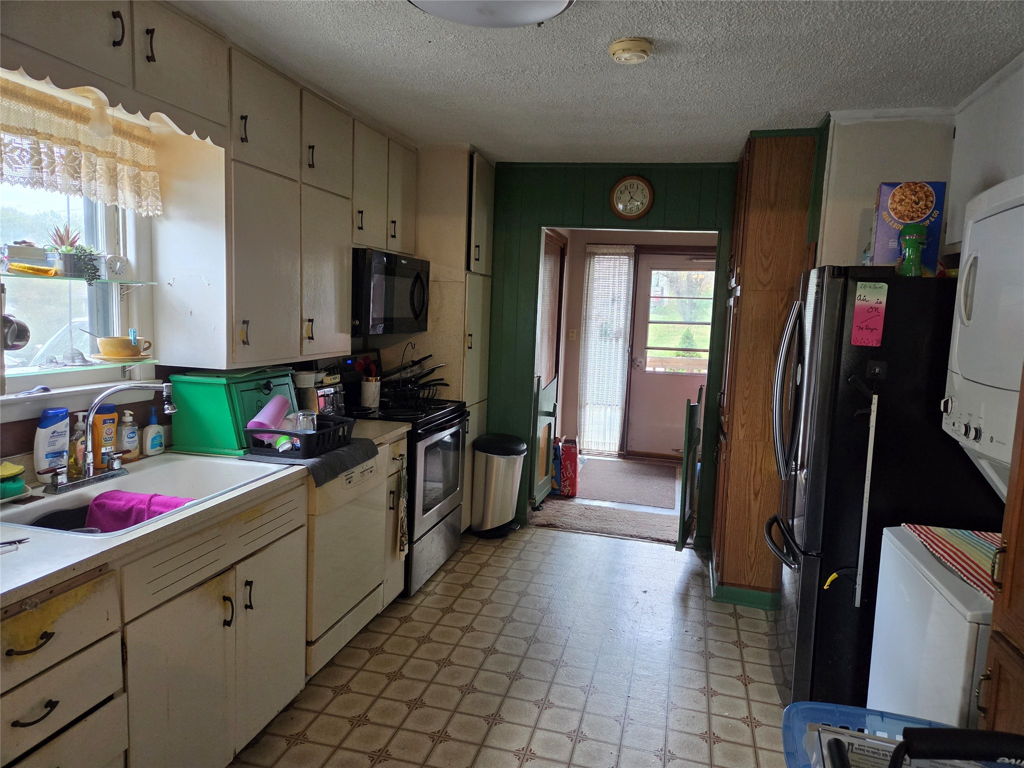 112 State Street Property Photo 7