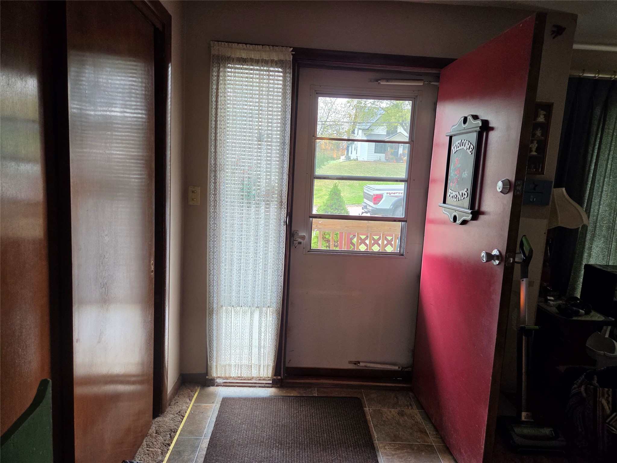 112 State Street Property Photo 18