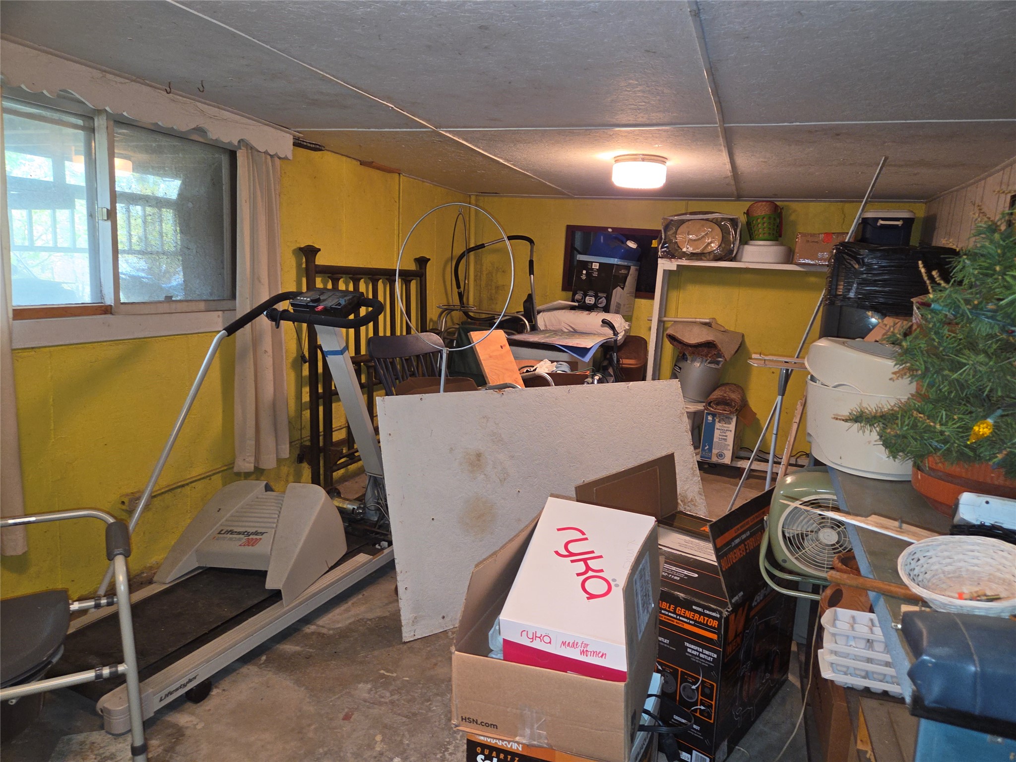 112 State Street Property Photo 25