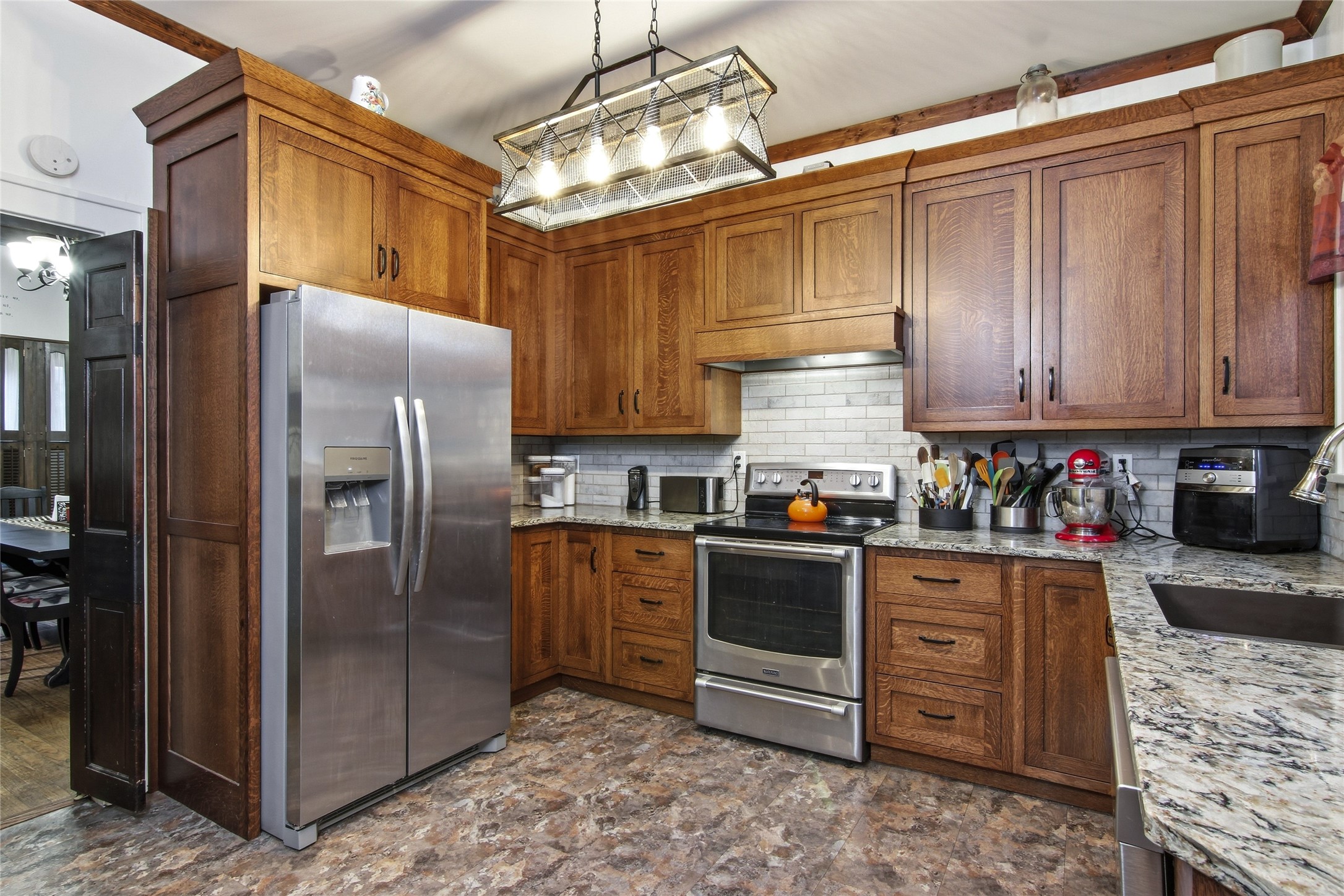309 Roesler Avenue W Property Photo 10