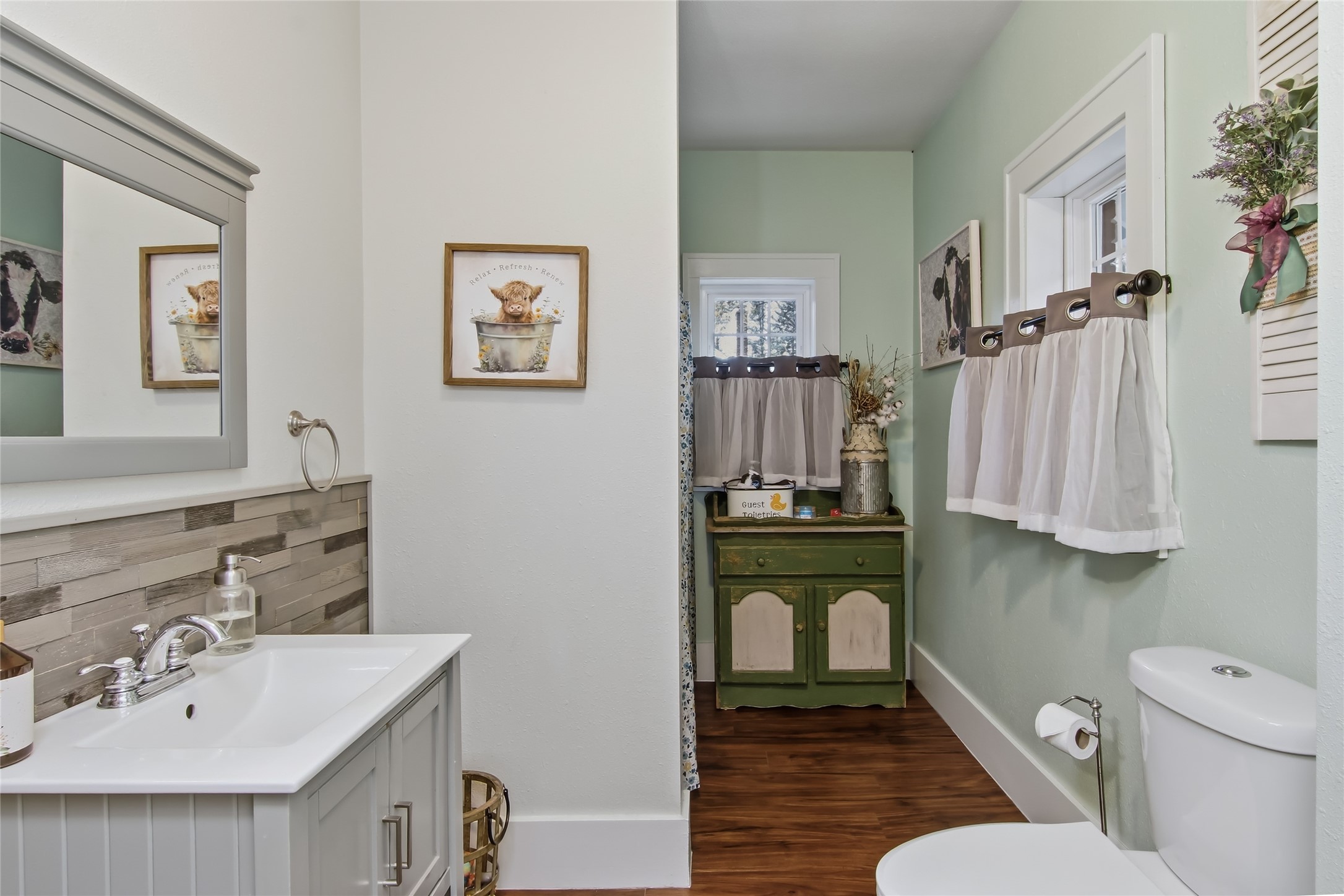 309 Roesler Avenue W Property Photo 27