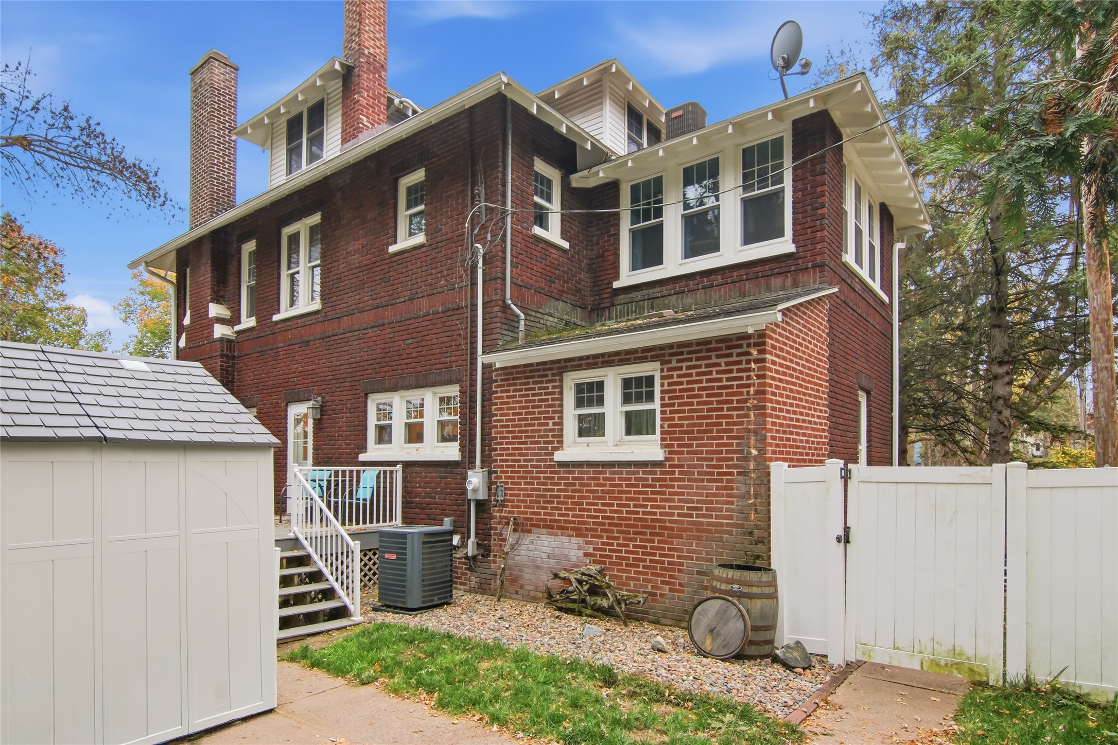 309 Roesler Avenue W Property Photo 45